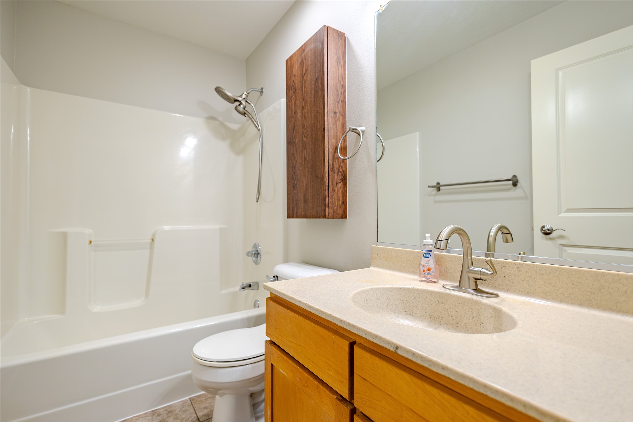 3600 Se Glenstone Drive 808 Property Photo 17