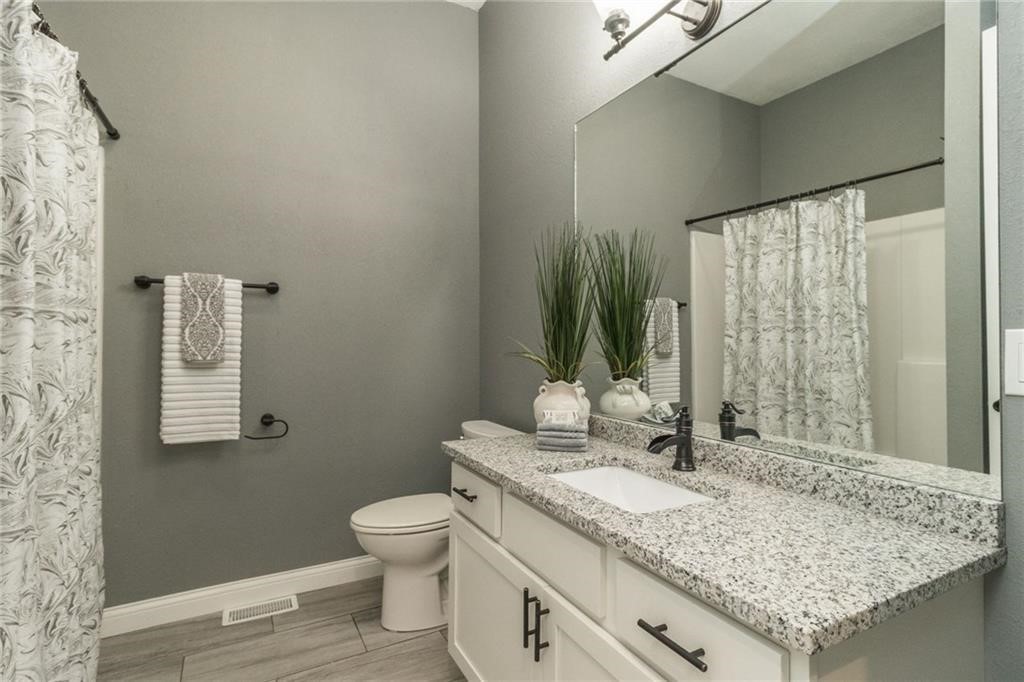 5375 Katelyn Avenue Property Photo 8