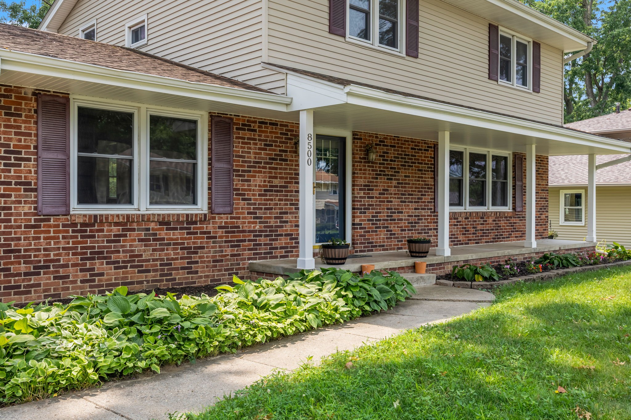 8500 Prairie Avenue Property Photo 2
