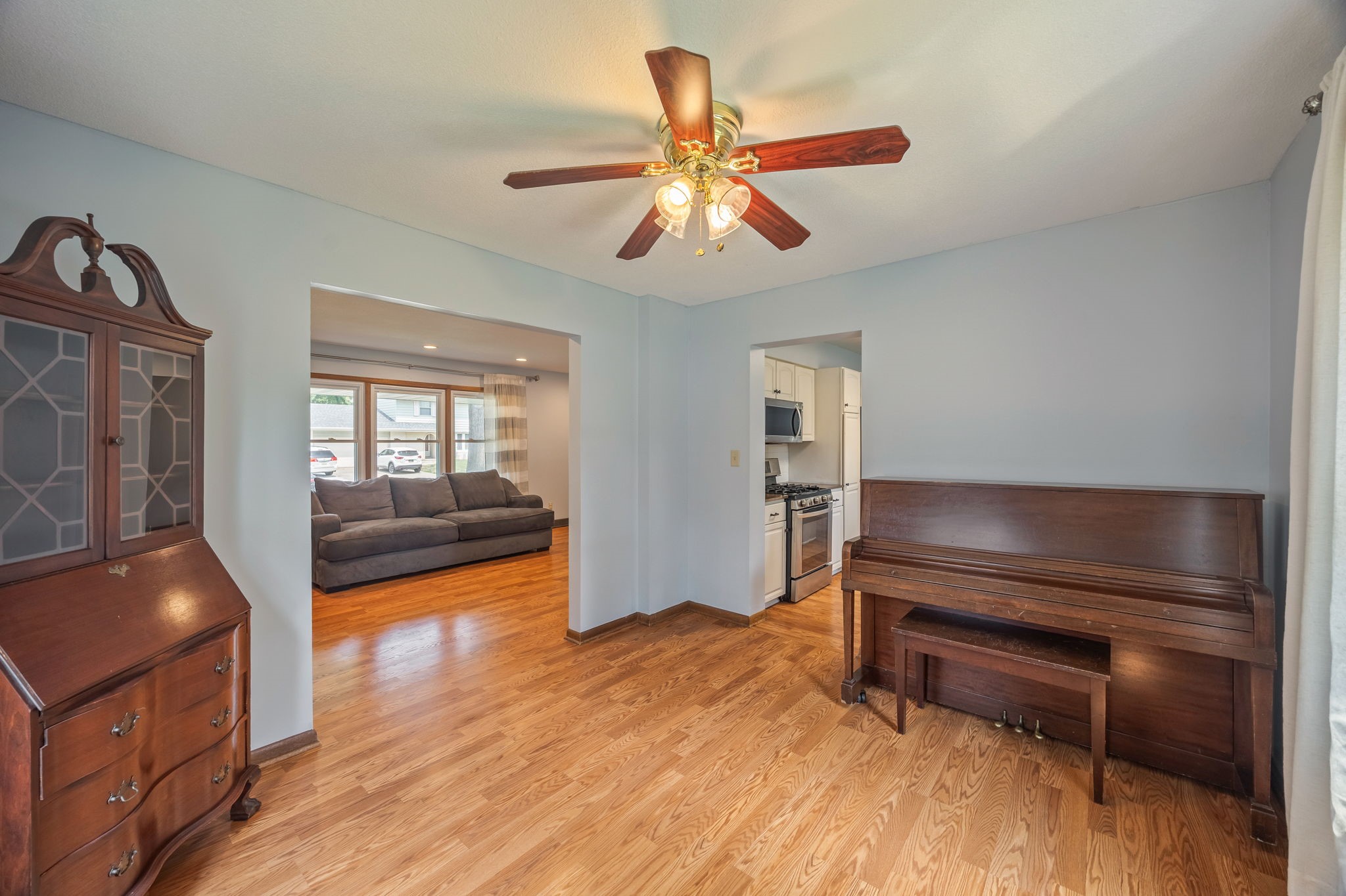8500 Prairie Avenue Property Photo 14