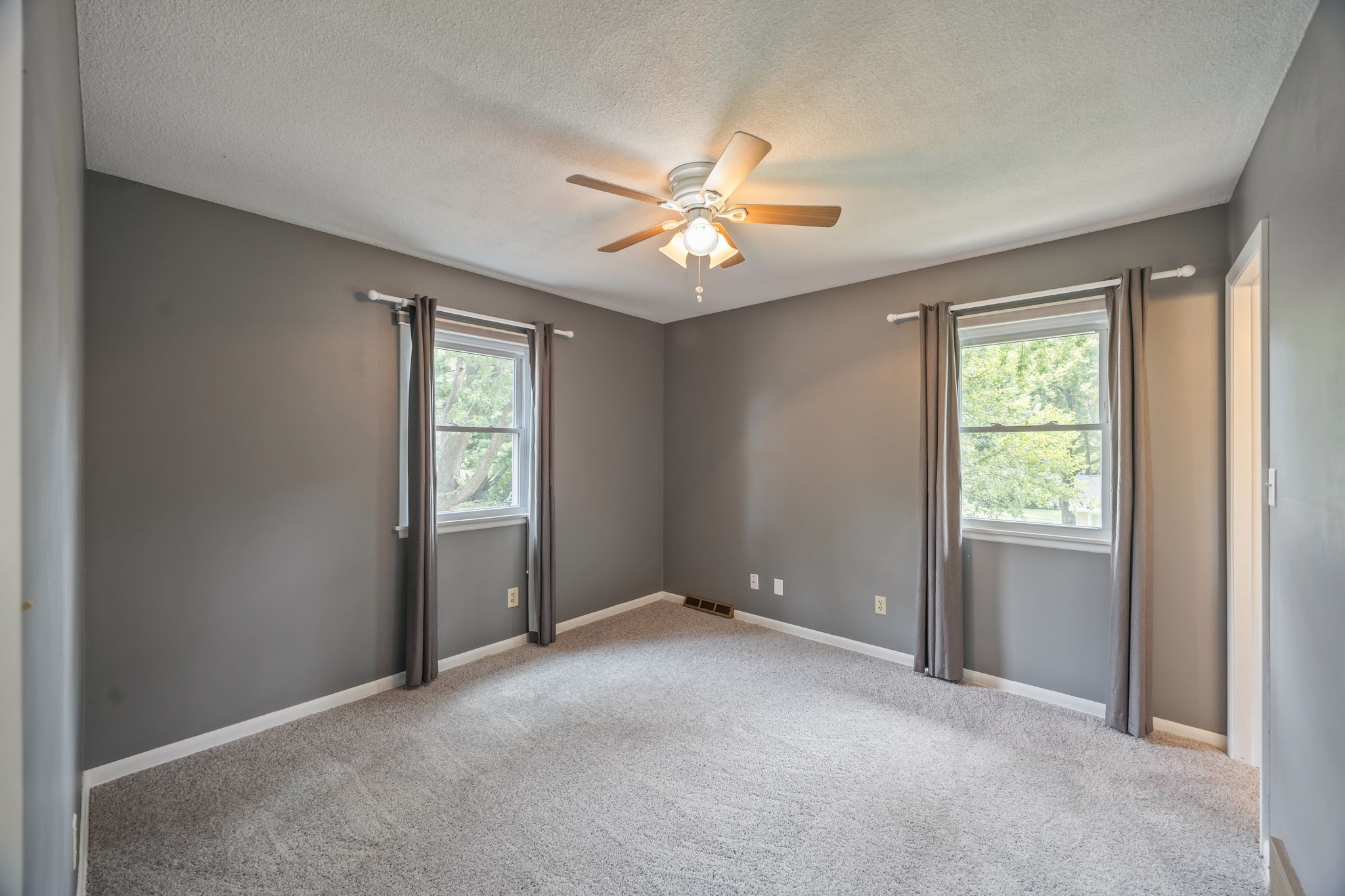 8500 Prairie Avenue Property Photo 17
