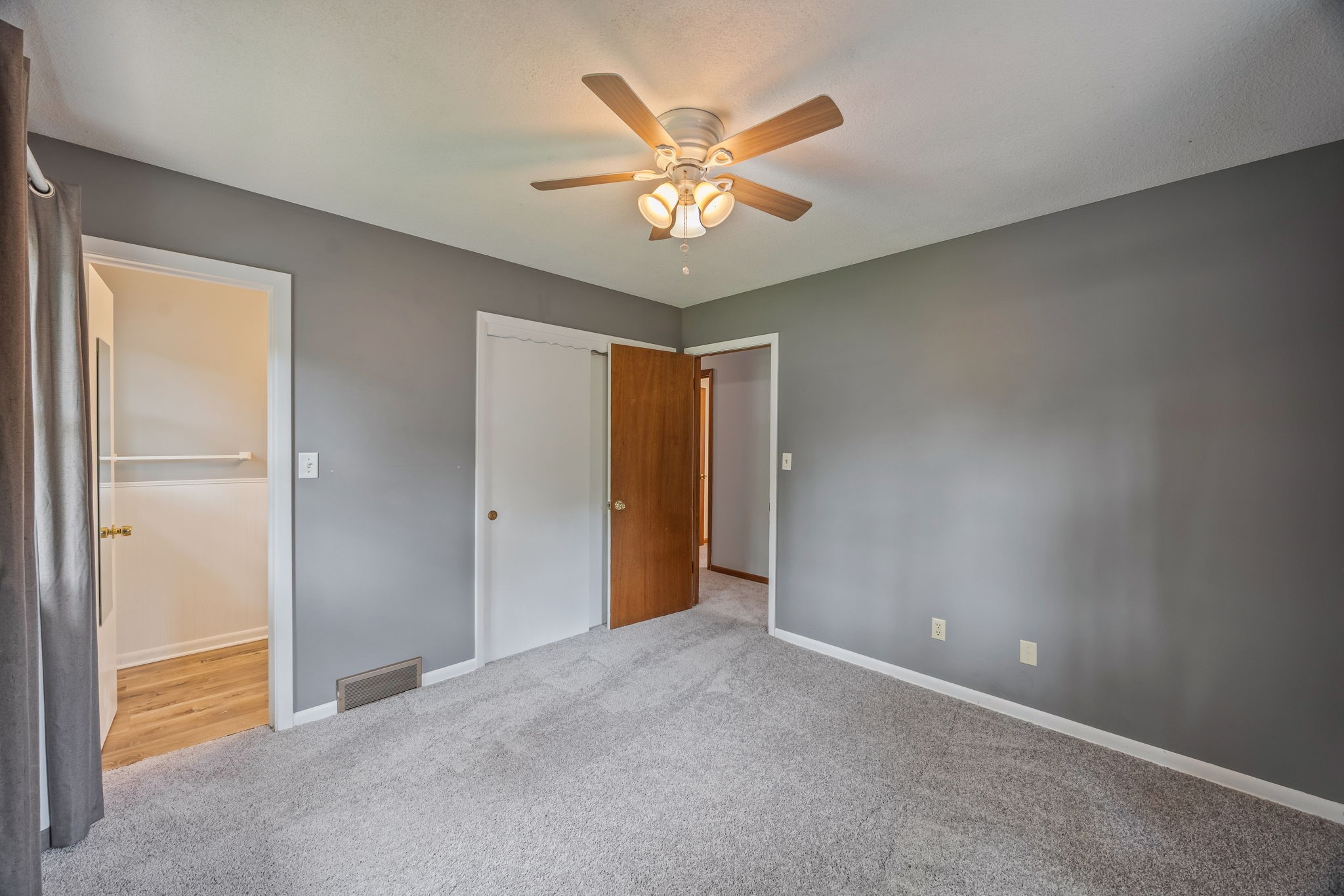 8500 Prairie Avenue Property Photo 18