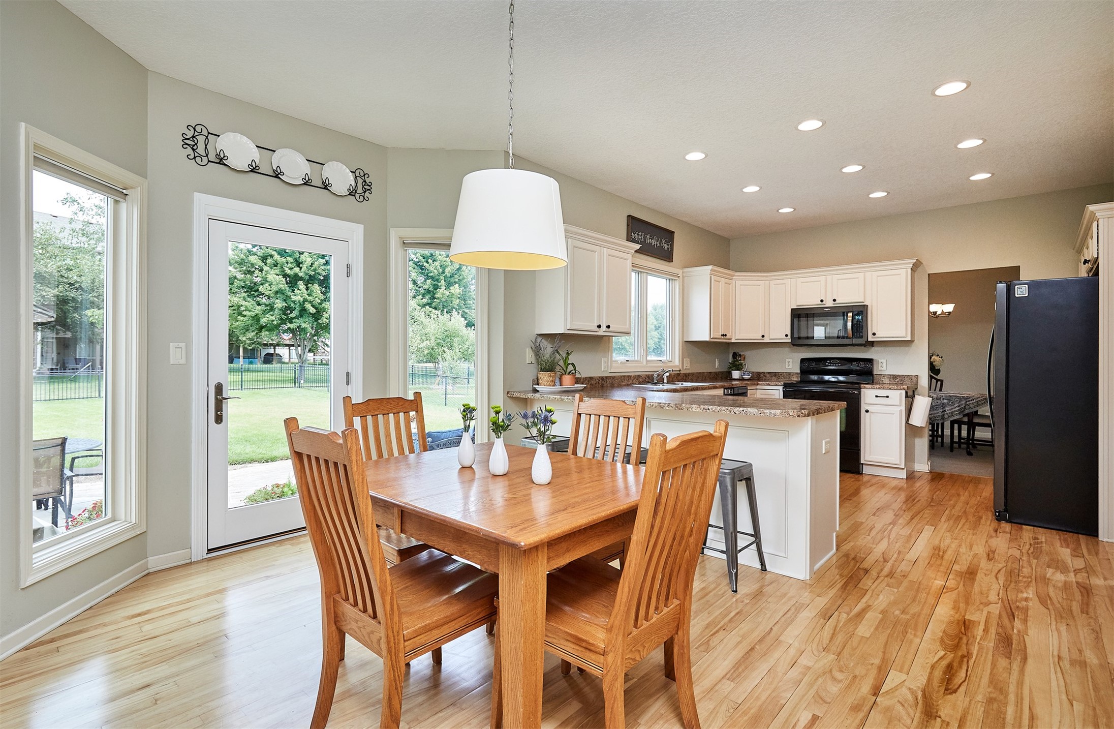 15309 Ridgemont Drive Property Photo 11