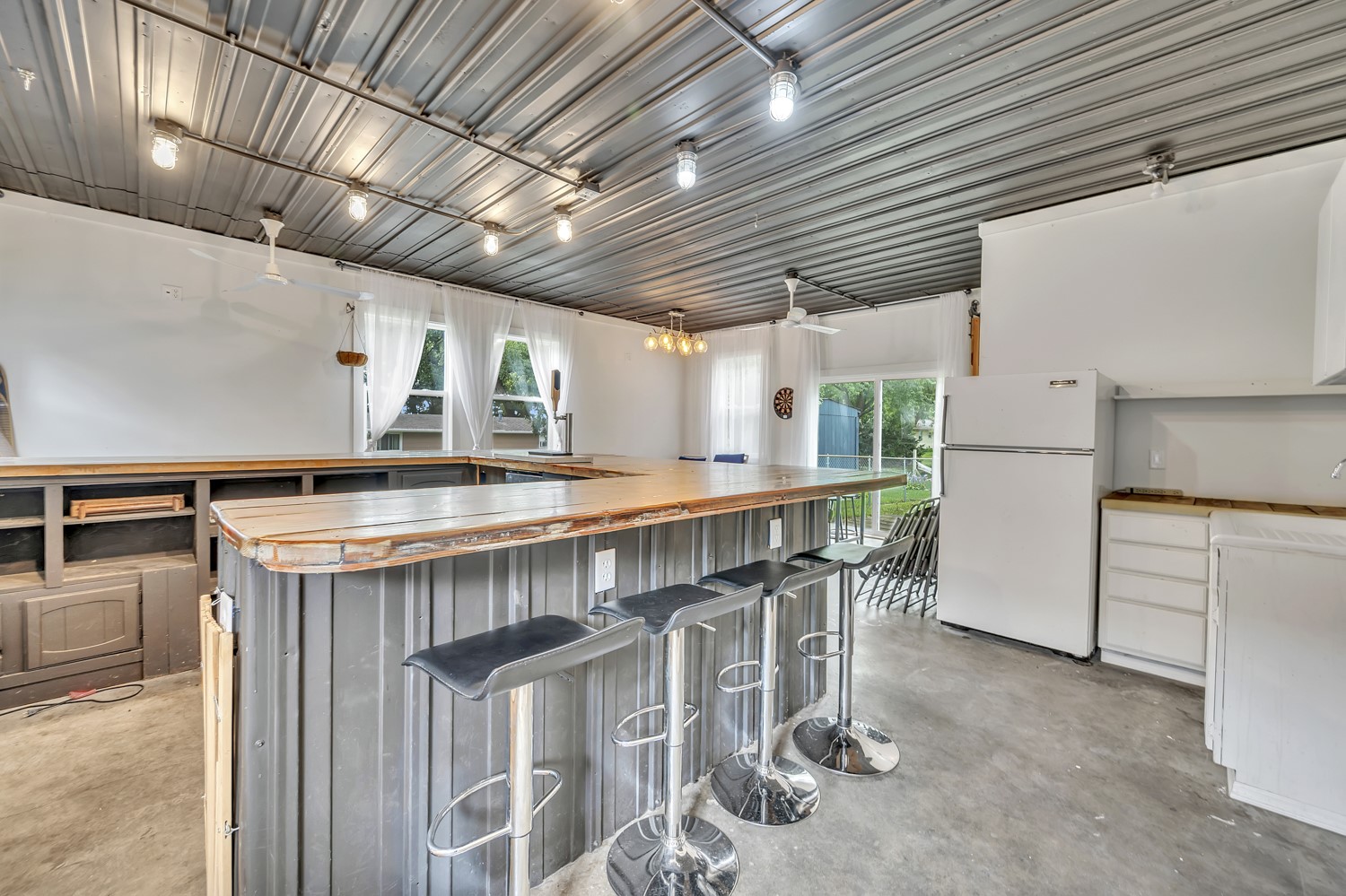 497 Rohr Street Property Photo 27