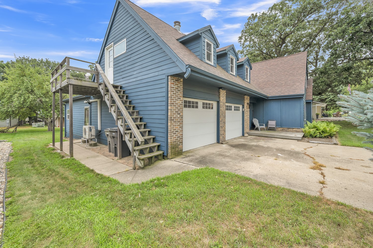 497 Rohr Street Property Photo 32