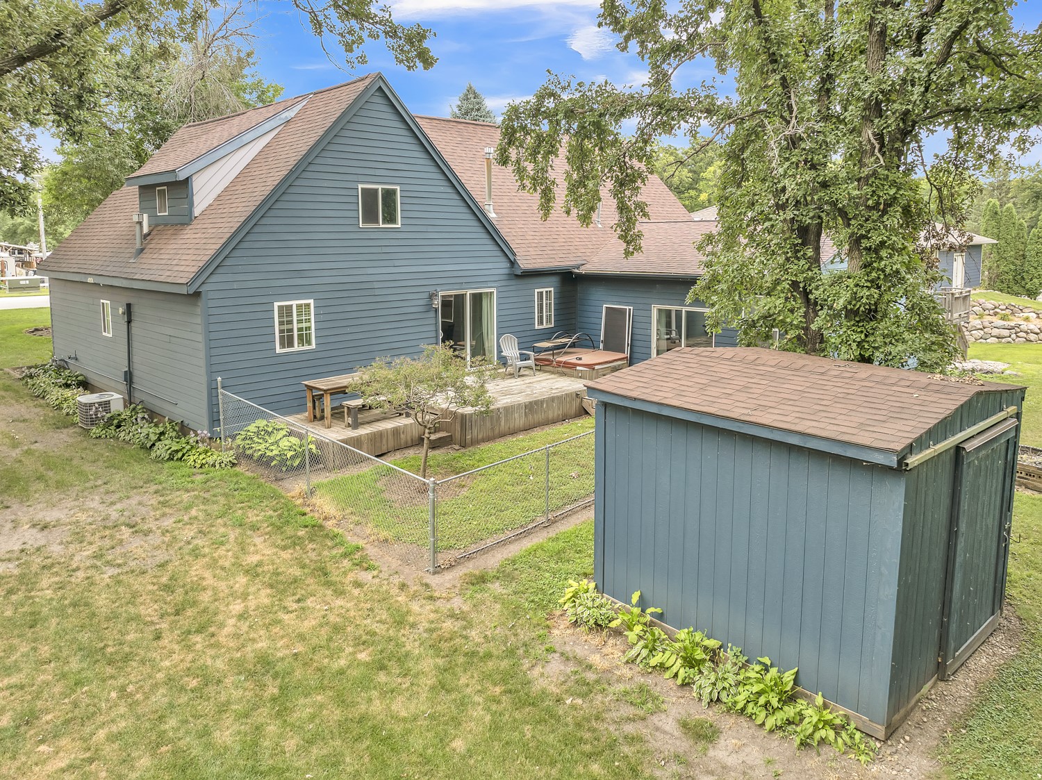 497 Rohr Street Property Photo 34