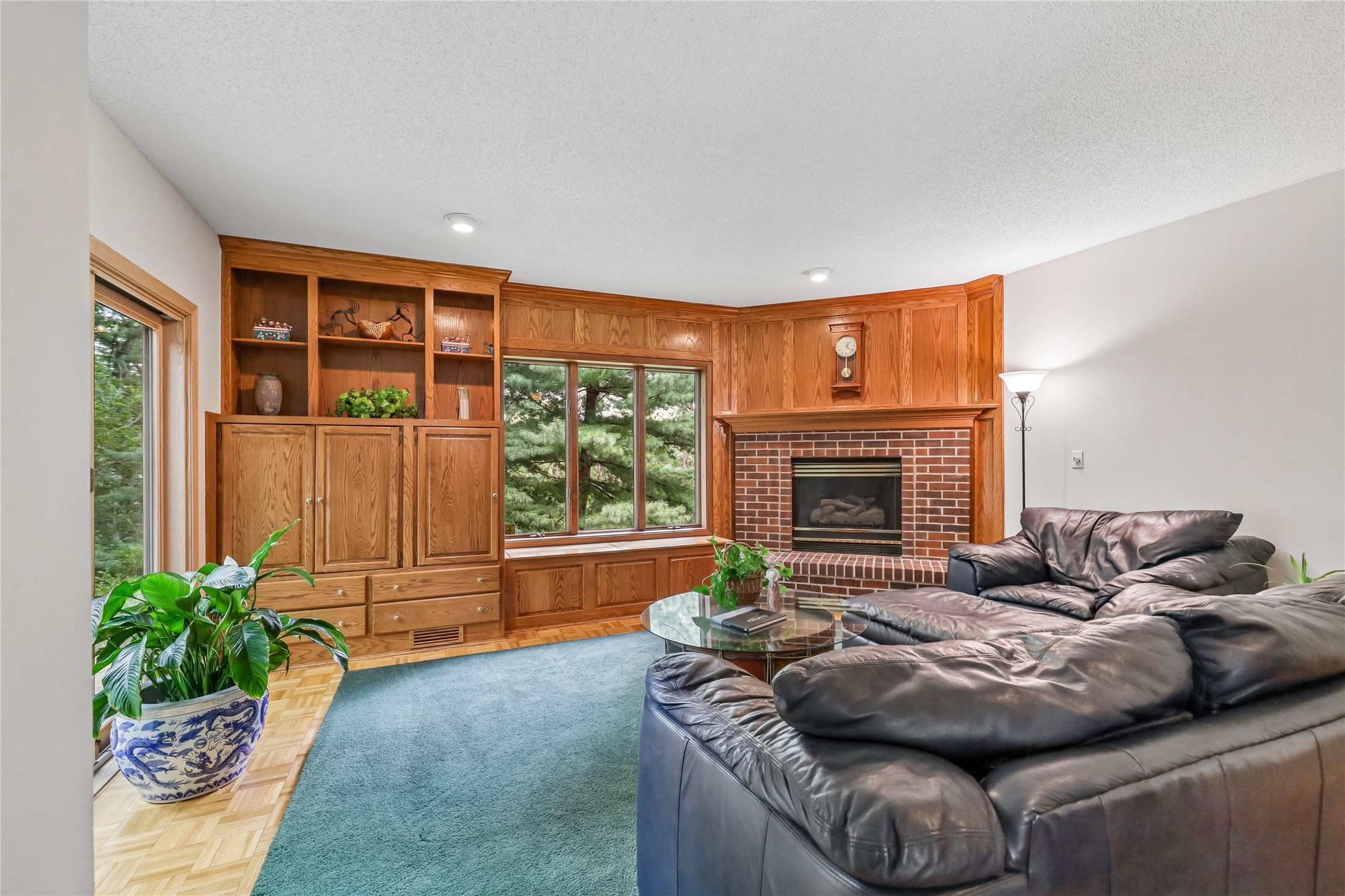 3301 Valley Ridge Court Property Photo 12