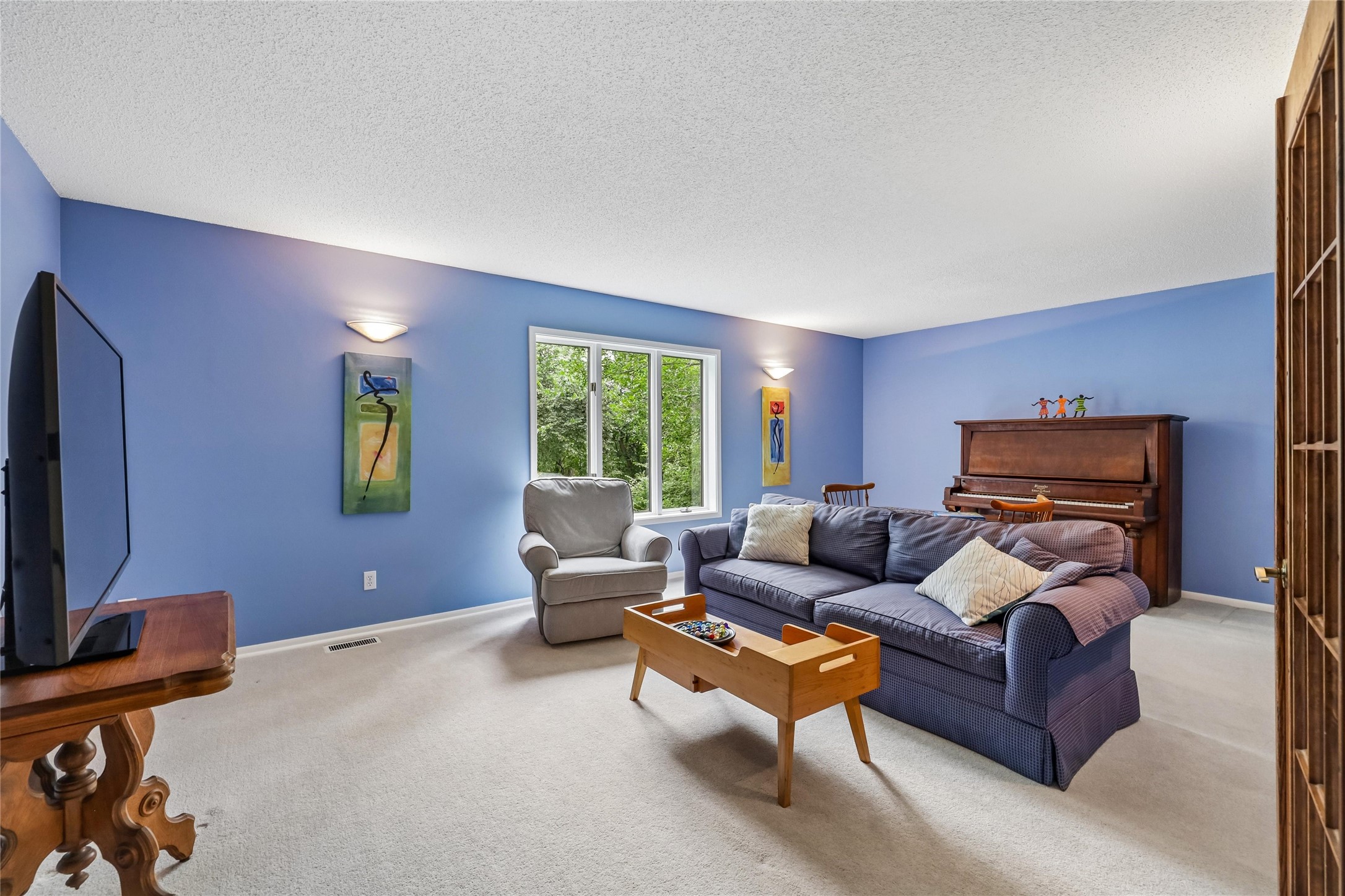 3301 Valley Ridge Court Property Photo 16