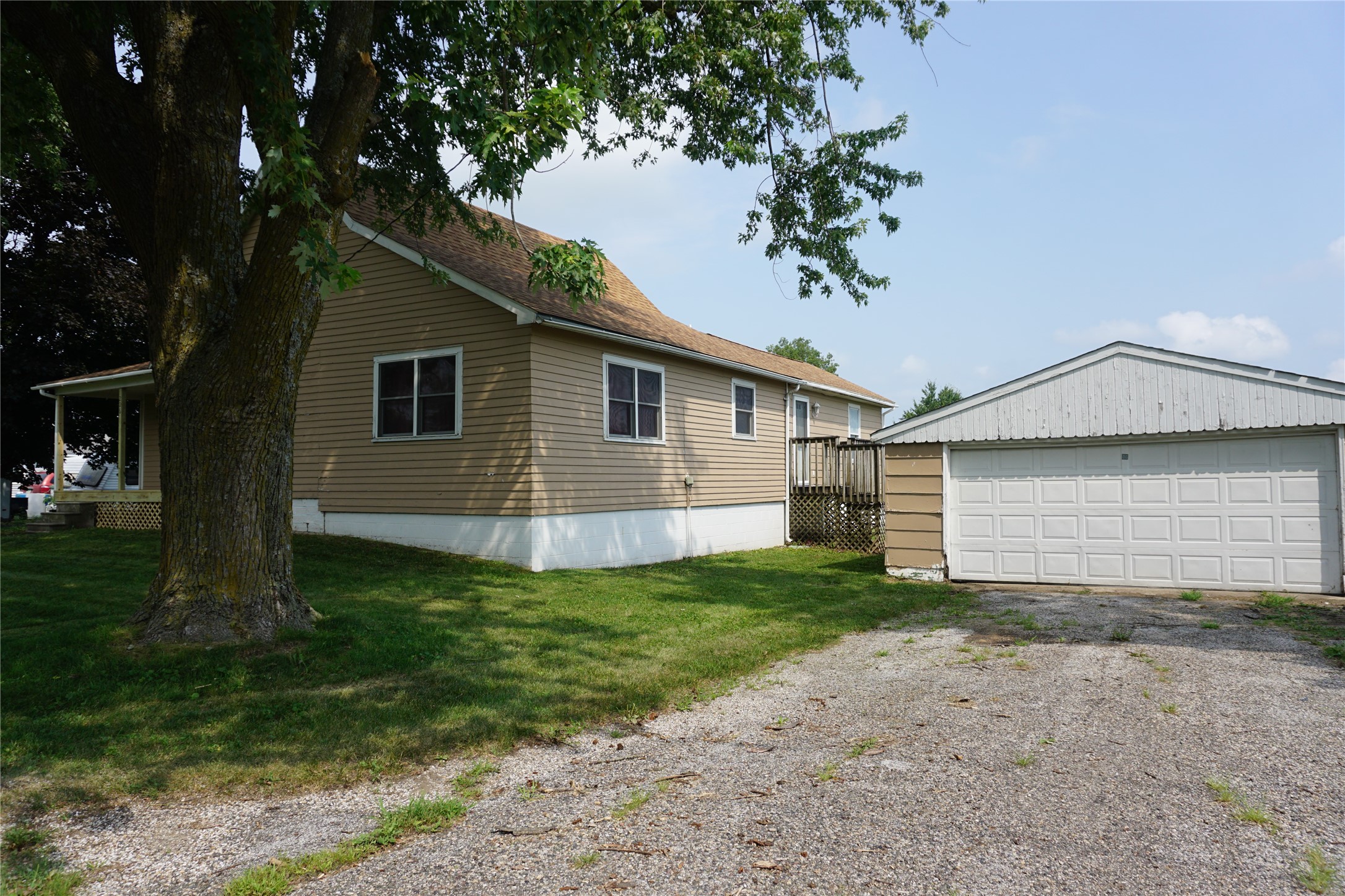 206 W Lincoln Street Property Photo 27