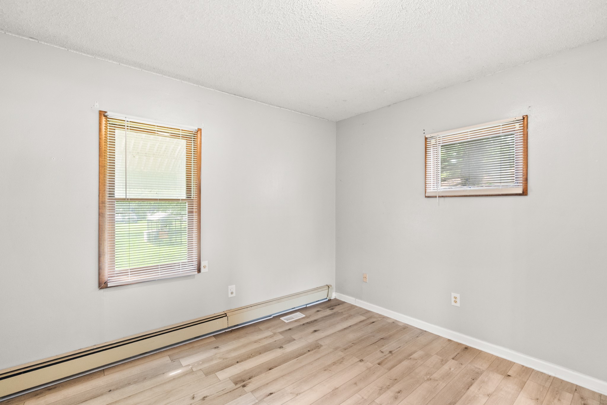 703 Grove Street Property Photo 14