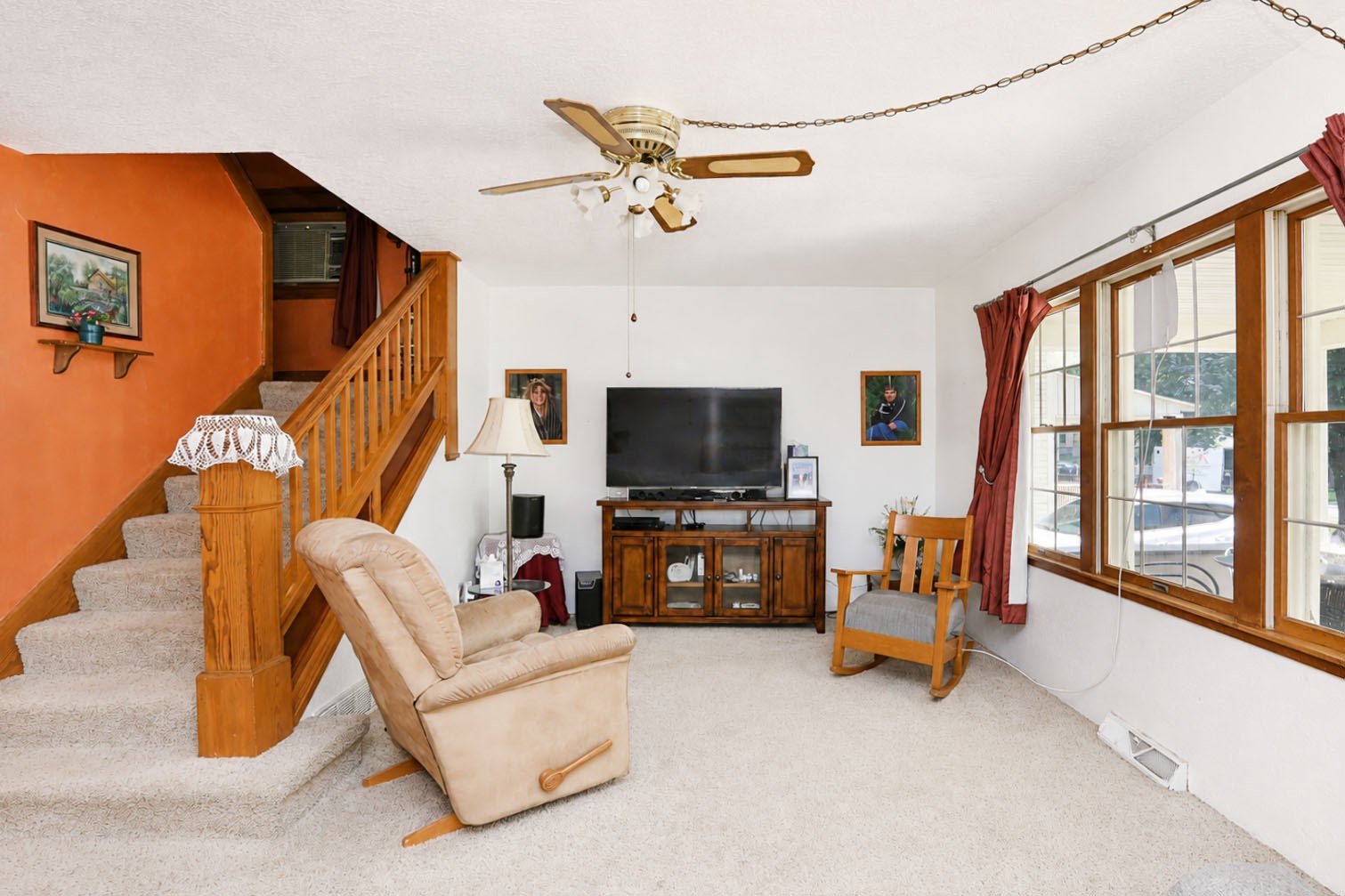 1812 Warford Street Property Photo 7