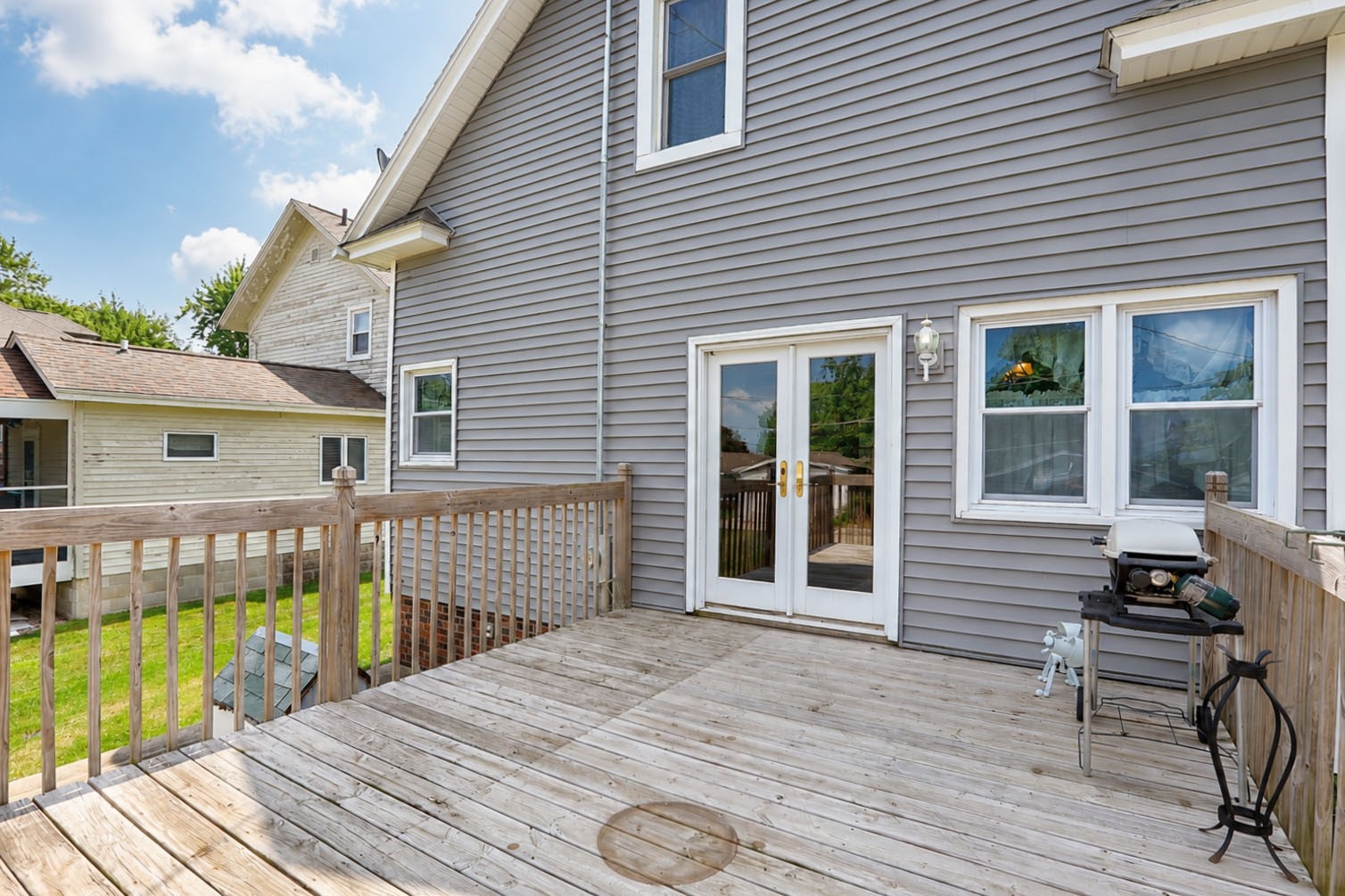 1812 Warford Street Property Photo 13