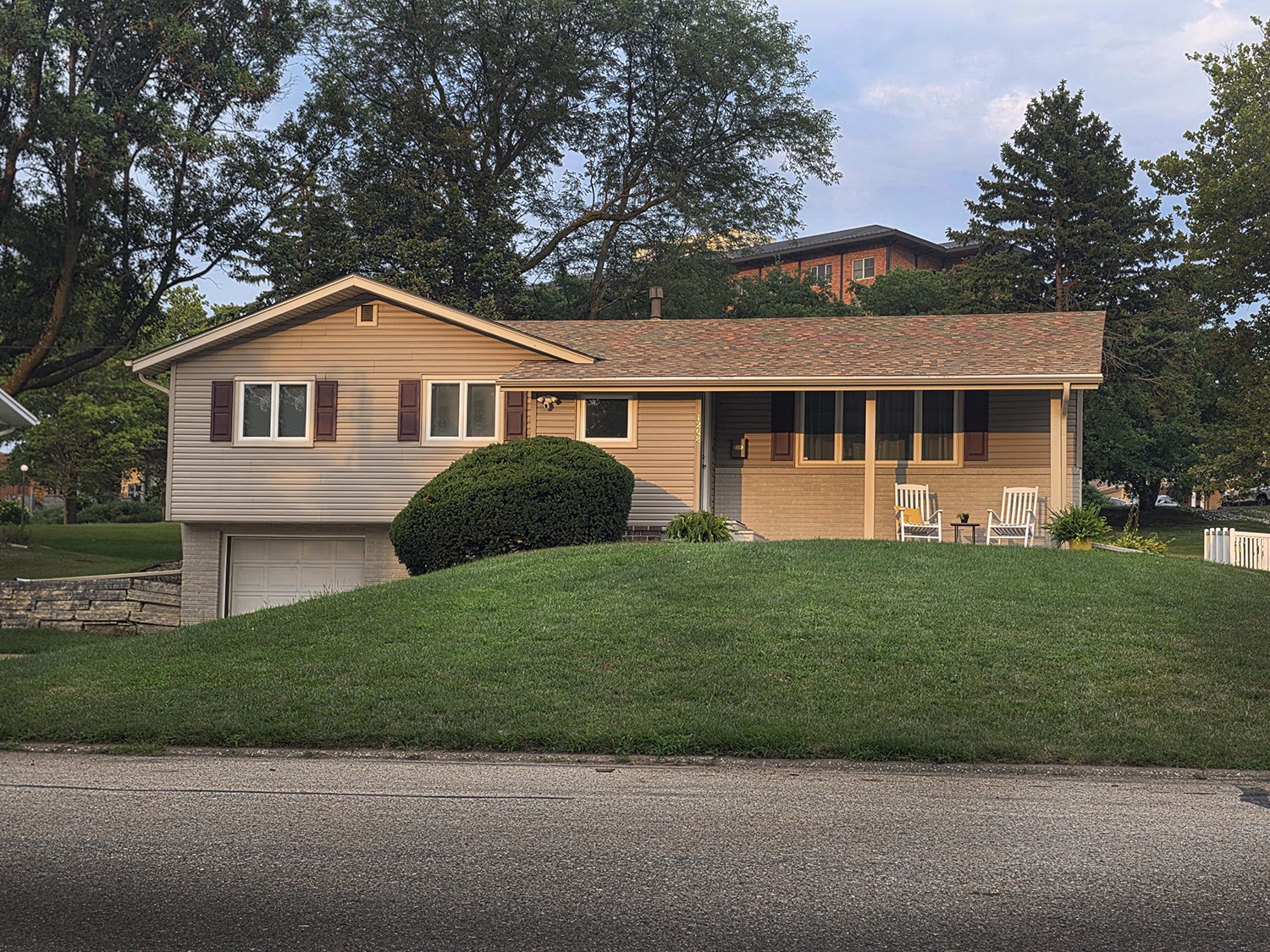 1208 Roosevelt Drive
