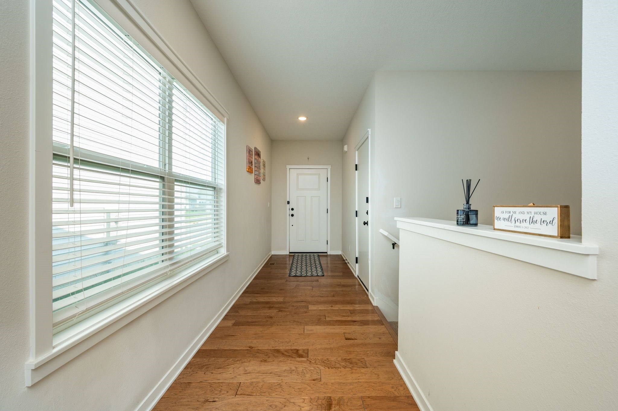 1112 Nw Yorktown Drive Property Photo 6
