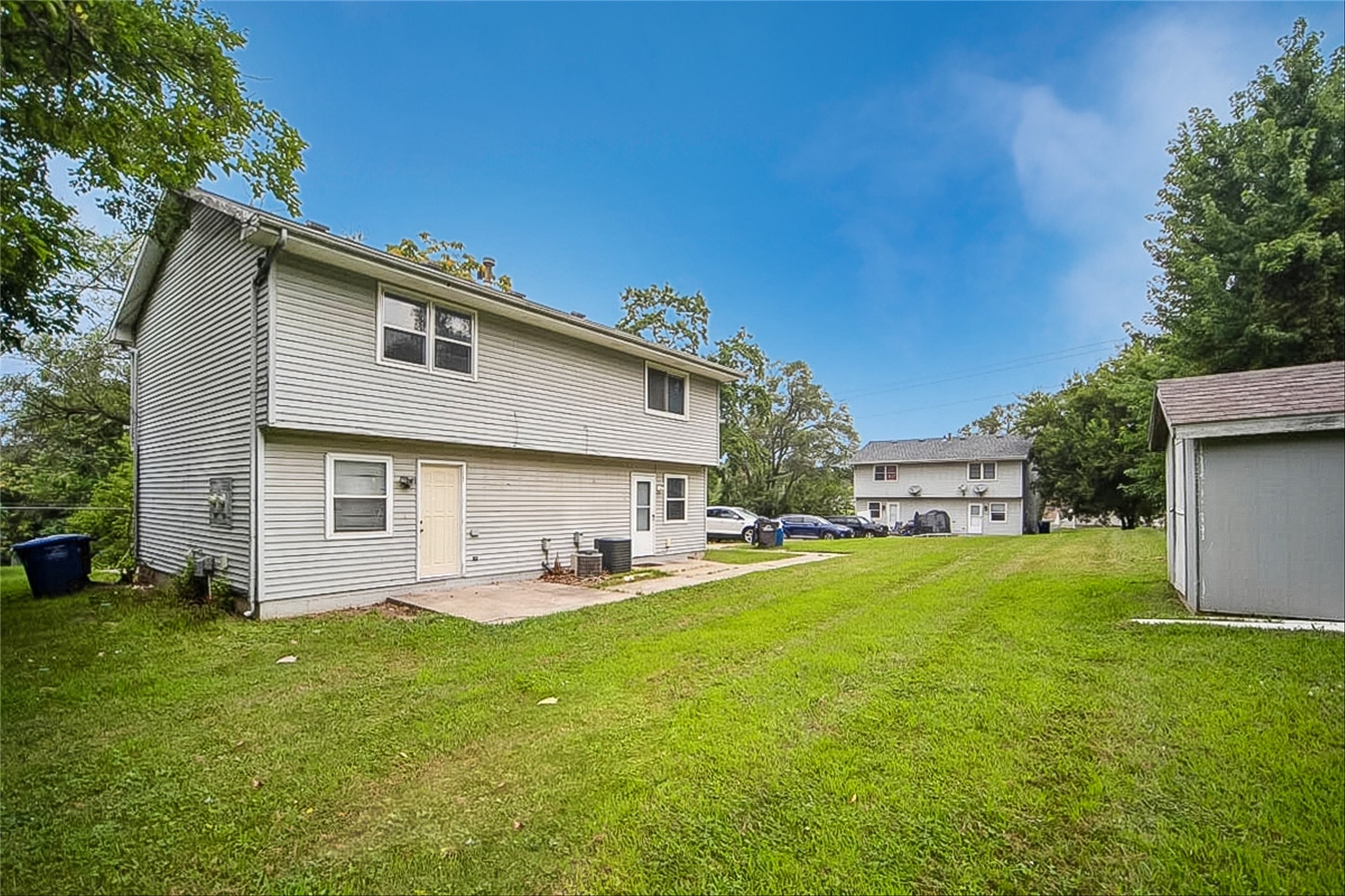 805 E Watrous Avenue Property Photo 17