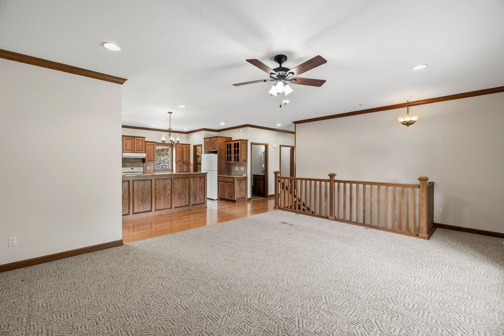 1403 Maple Drive Property Photo 8