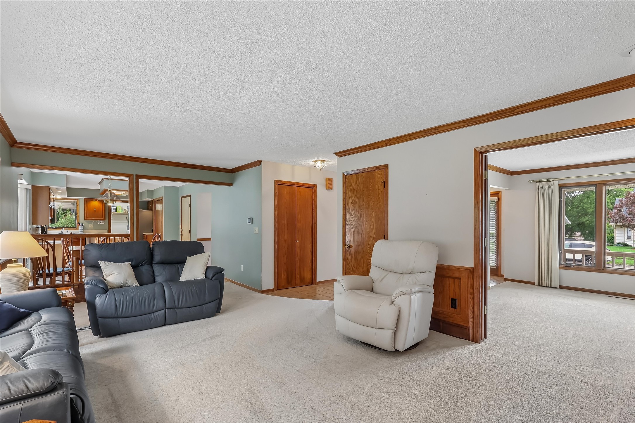 4420 98th Street Property Photo 5