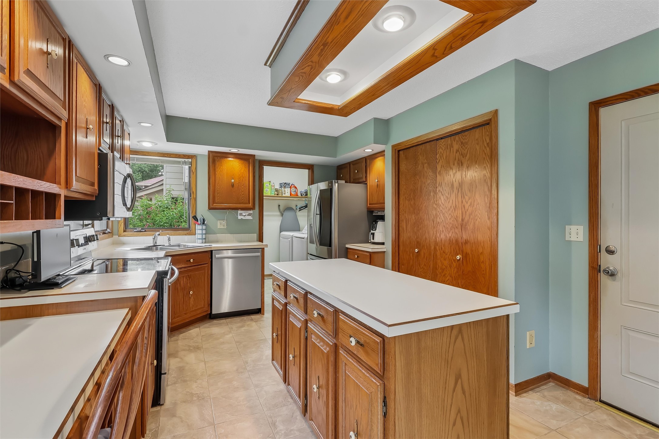 4420 98th Street Property Photo 11