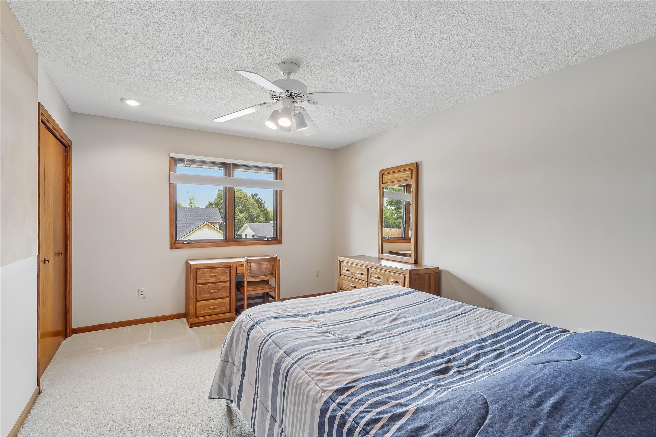 4420 98th Street Property Photo 25