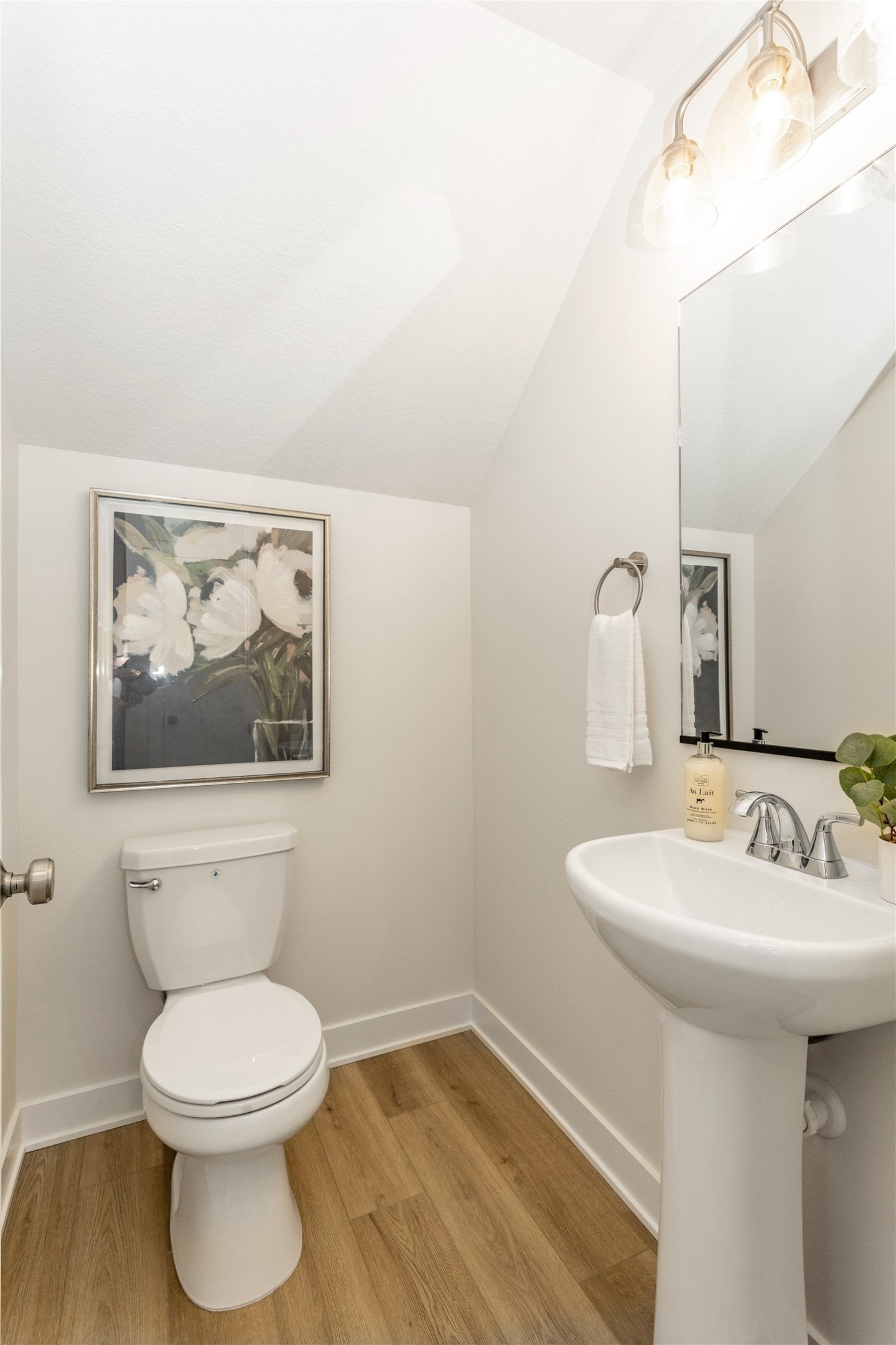 1357 Meadow Rose Place Property Photo 11