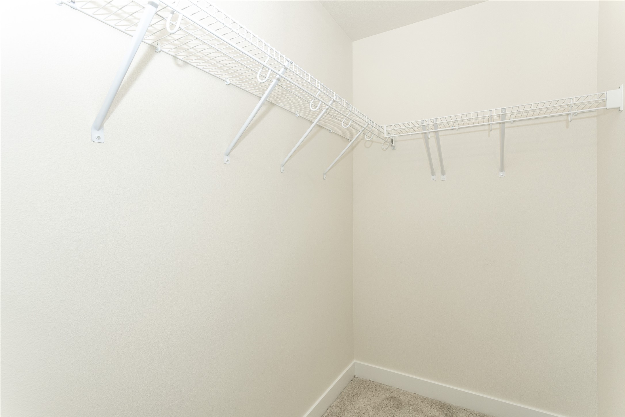 1357 Meadow Rose Place Property Photo 19