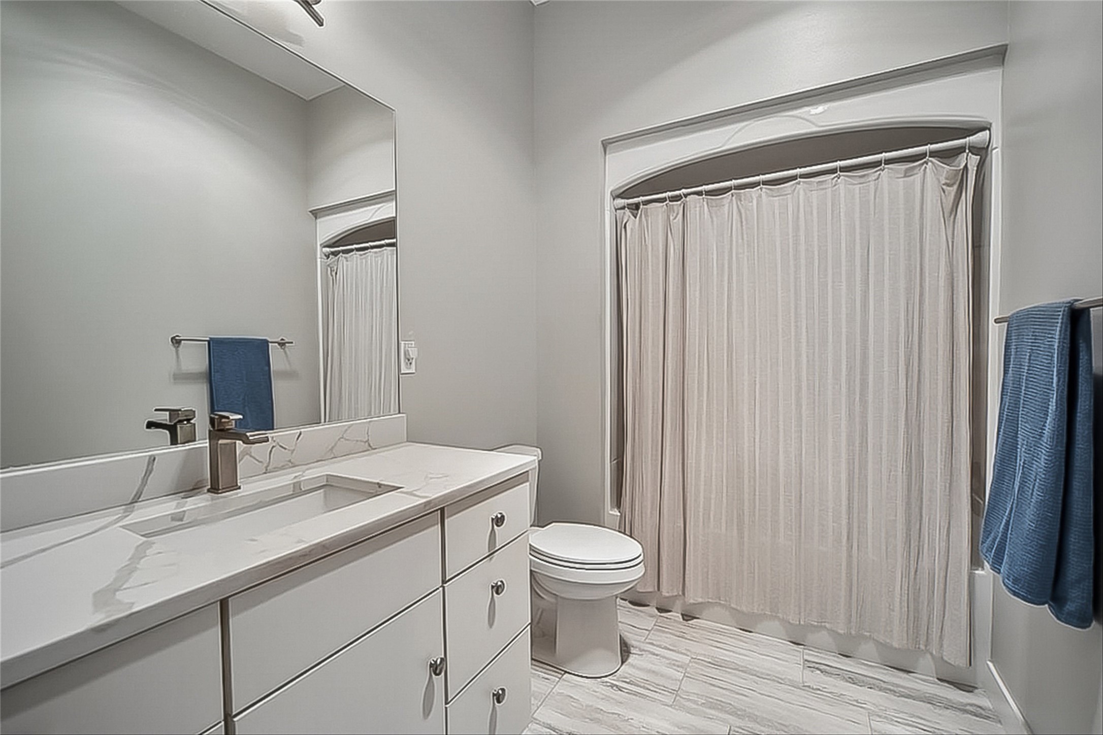 404 Franklin Street Property Photo 22
