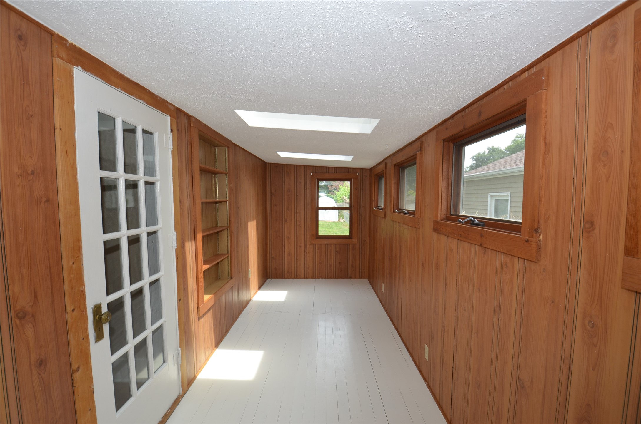 2109 40th Street Property Photo 8