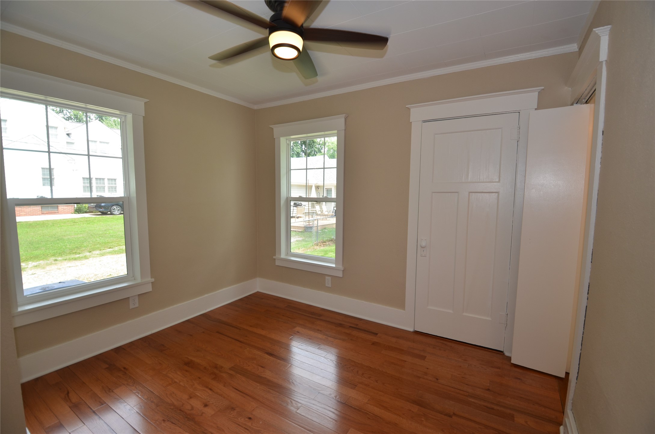 2109 40th Street Property Photo 11