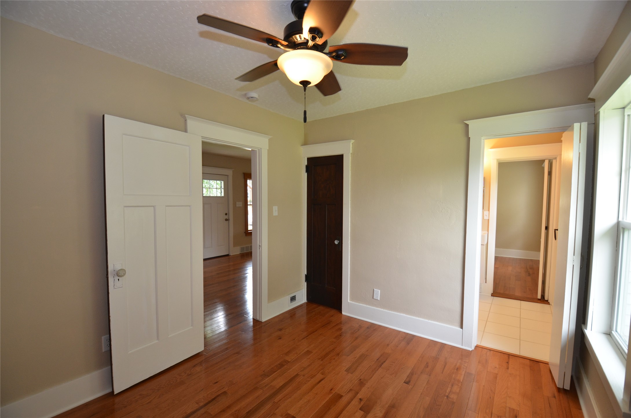 2109 40th Street Property Photo 16