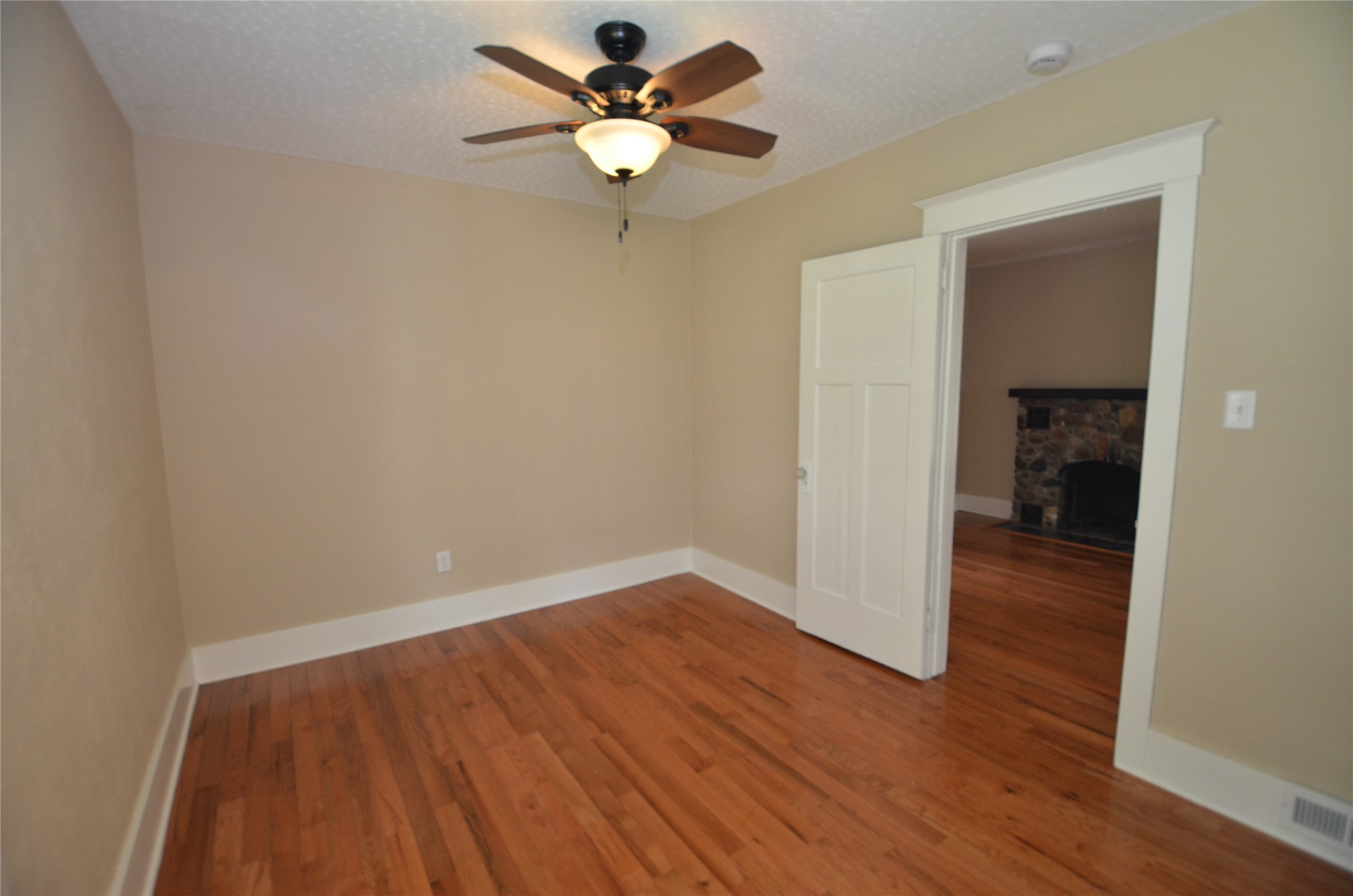 2109 40th Street Property Photo 18