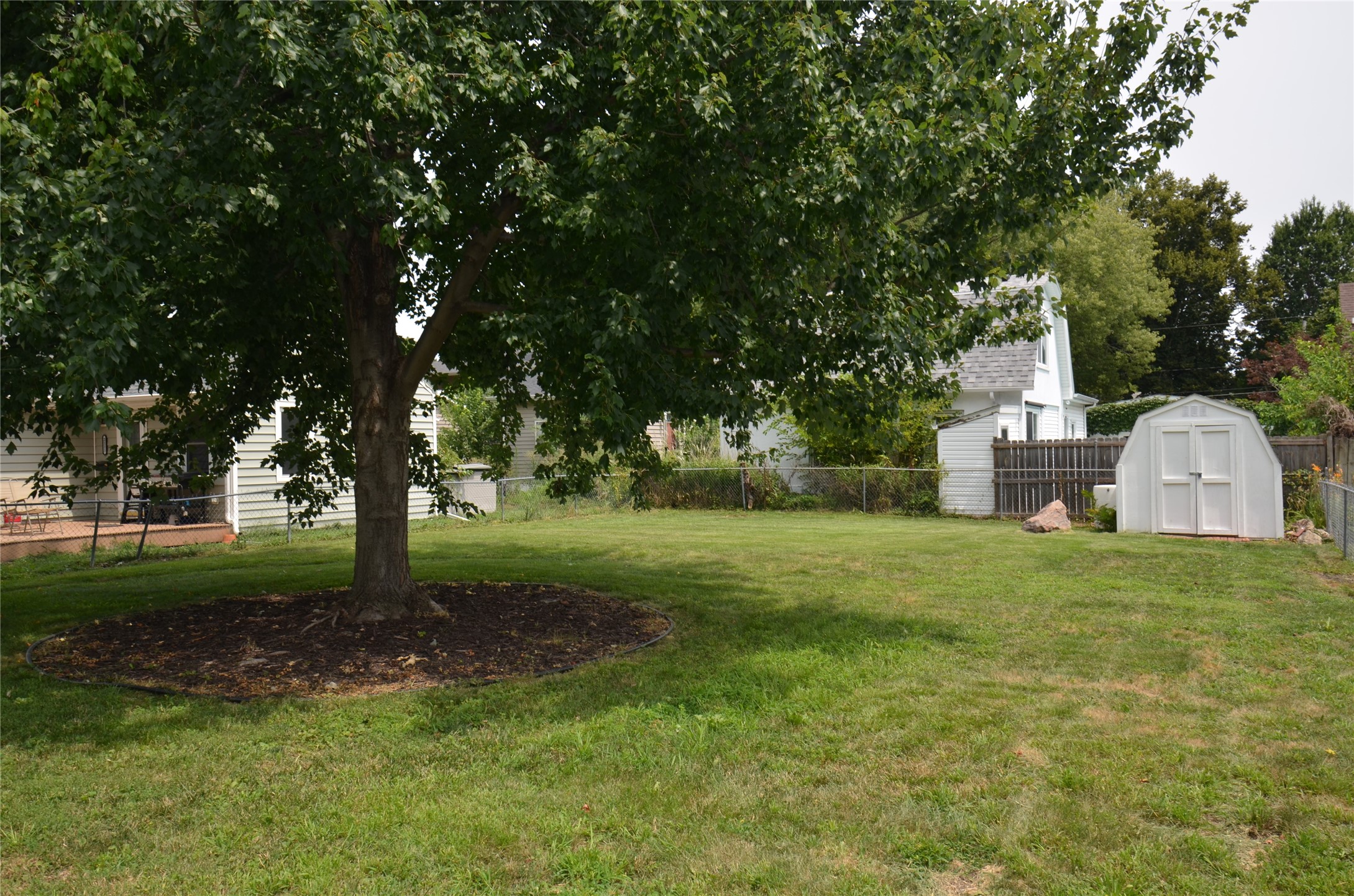 2109 40th Street Property Photo 23