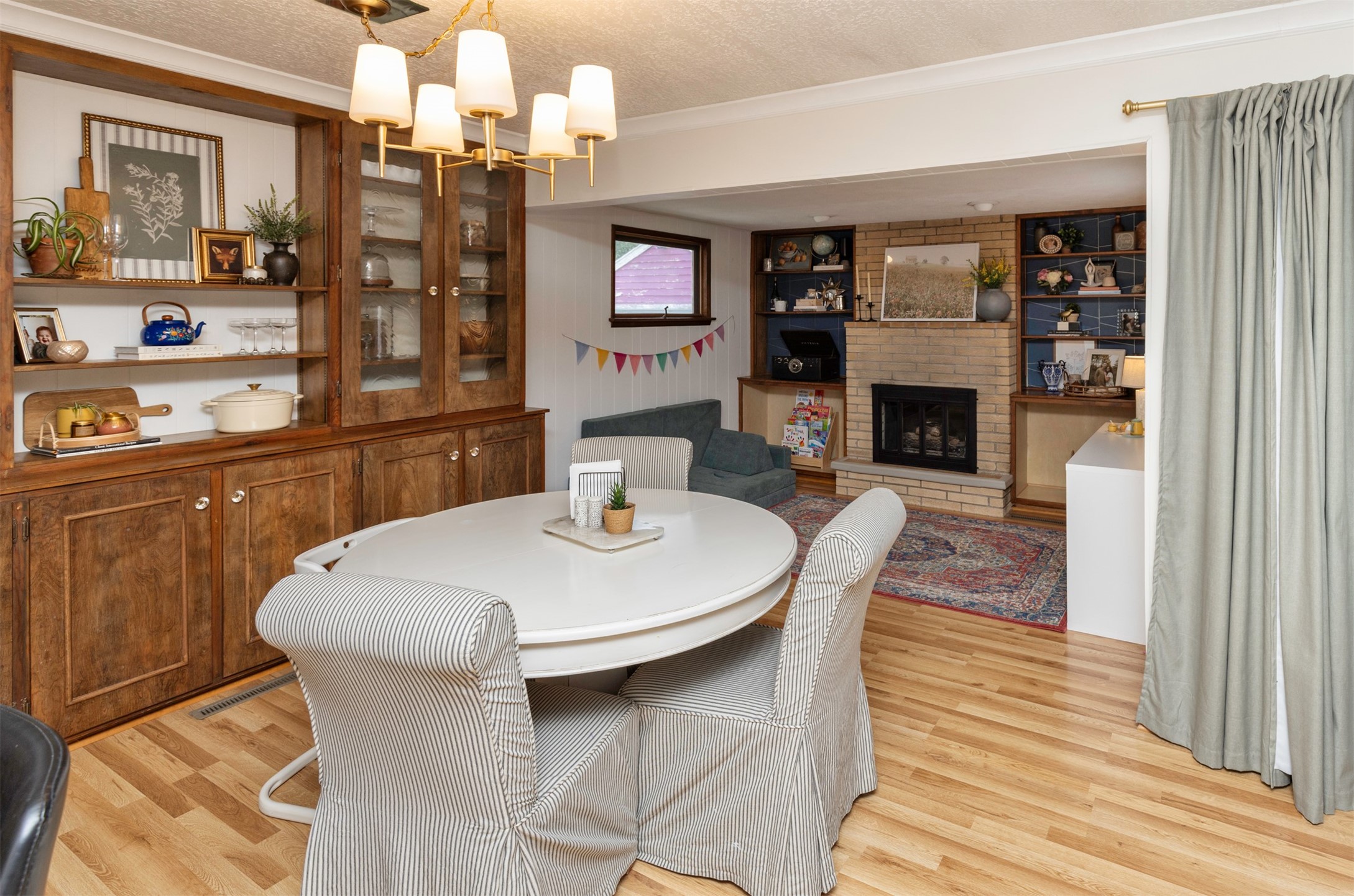 2504 48th Place Property Photo 10