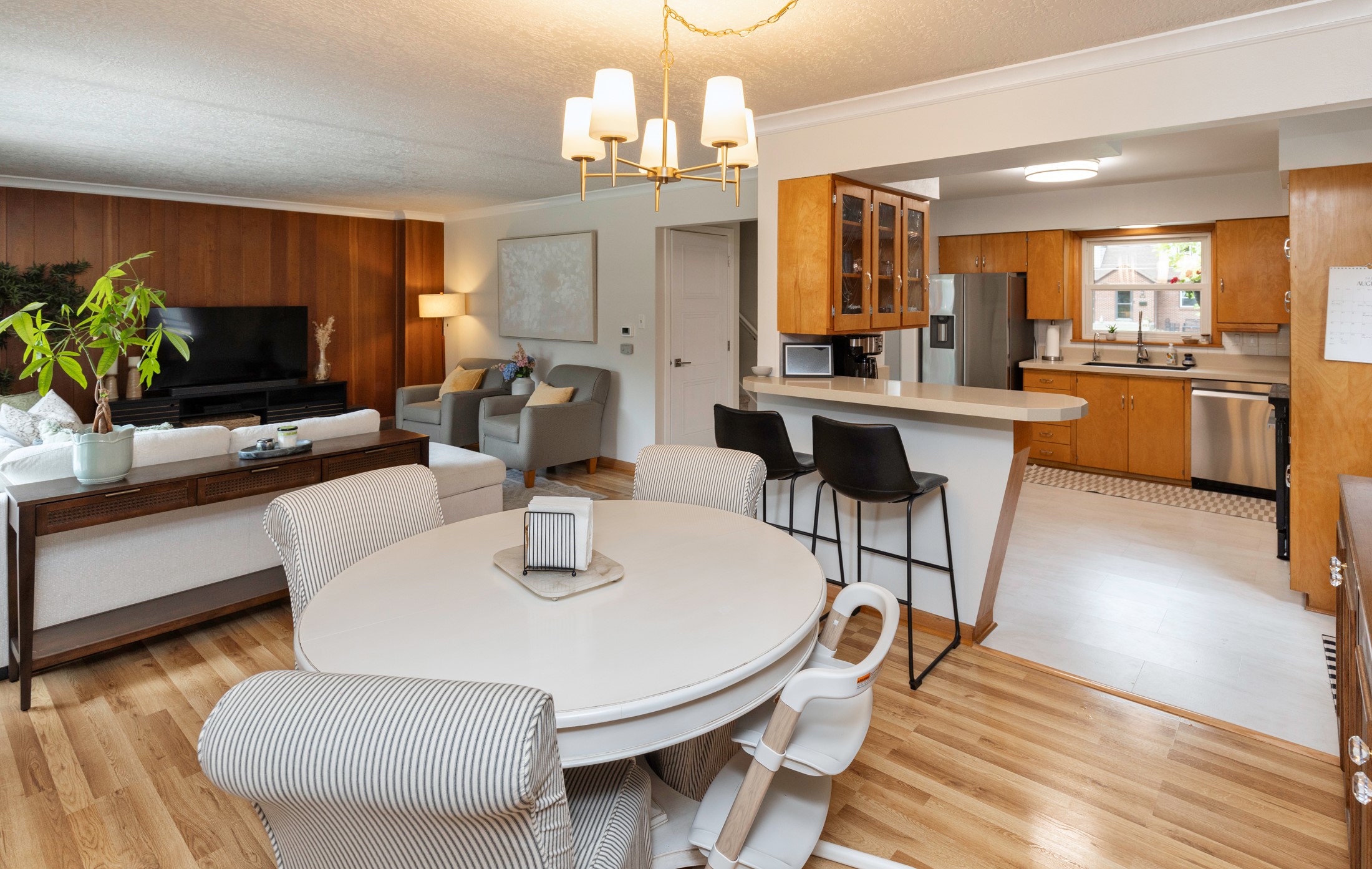 2504 48th Place Property Photo 11