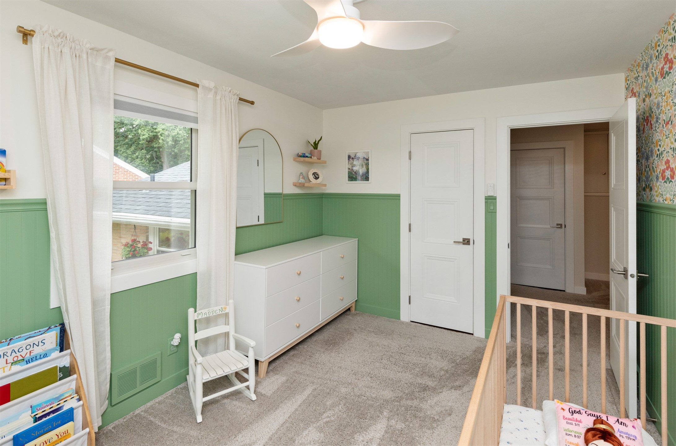2504 48th Place Property Photo 19