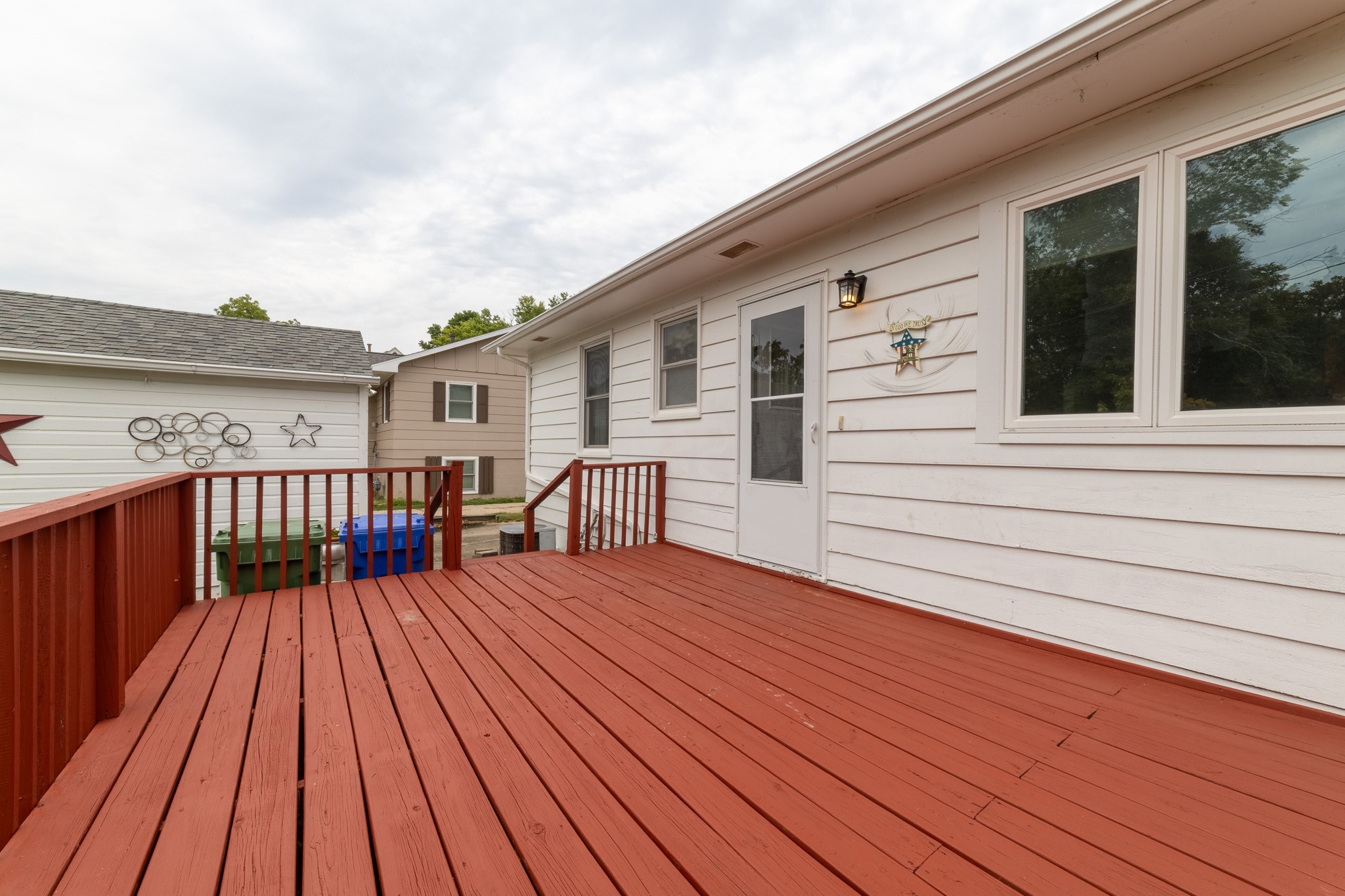 500 S Locust Street Property Photo 6