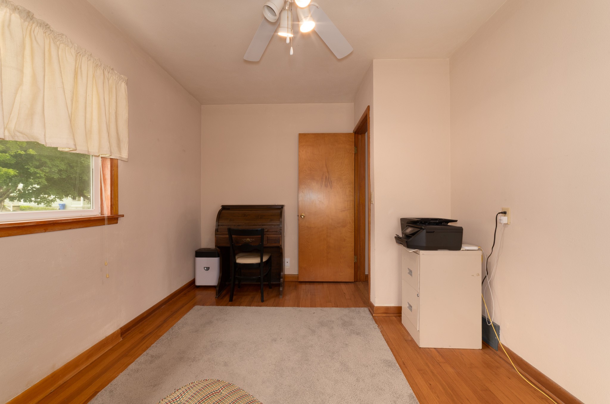 500 S Locust Street Property Photo 15