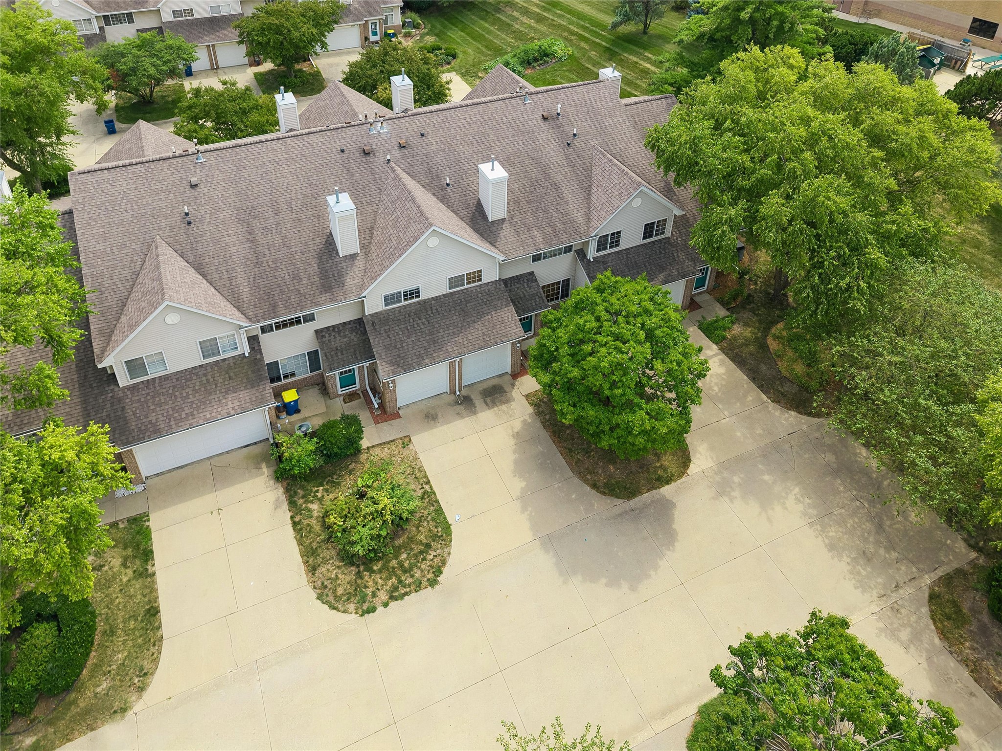 1040 68th Street 5 Property Photo 32