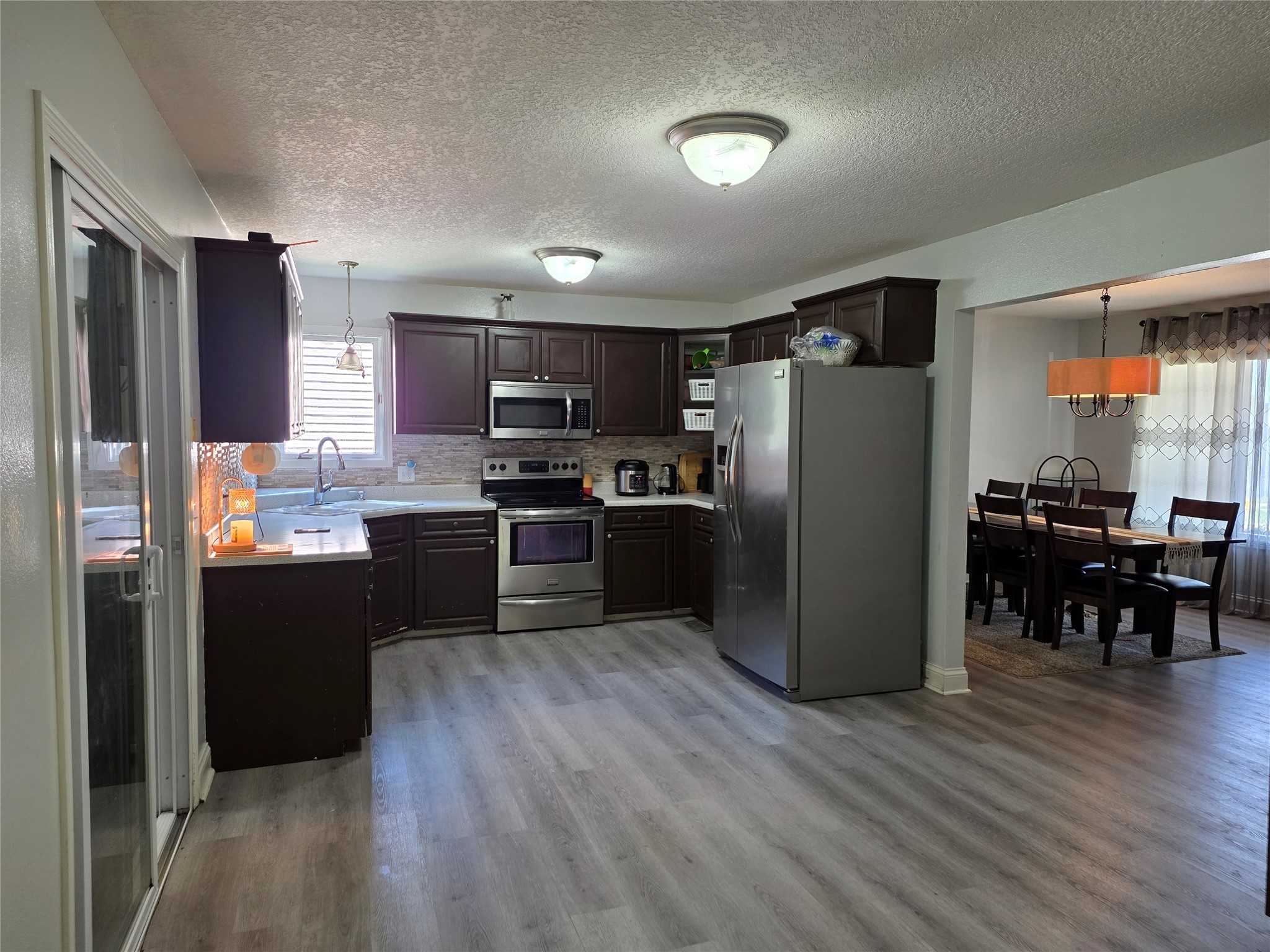 4908 69th Street Property Photo 10
