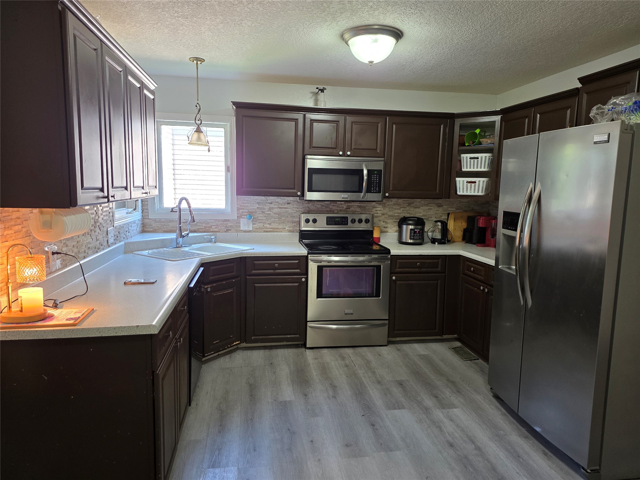 4908 69th Street Property Photo 11