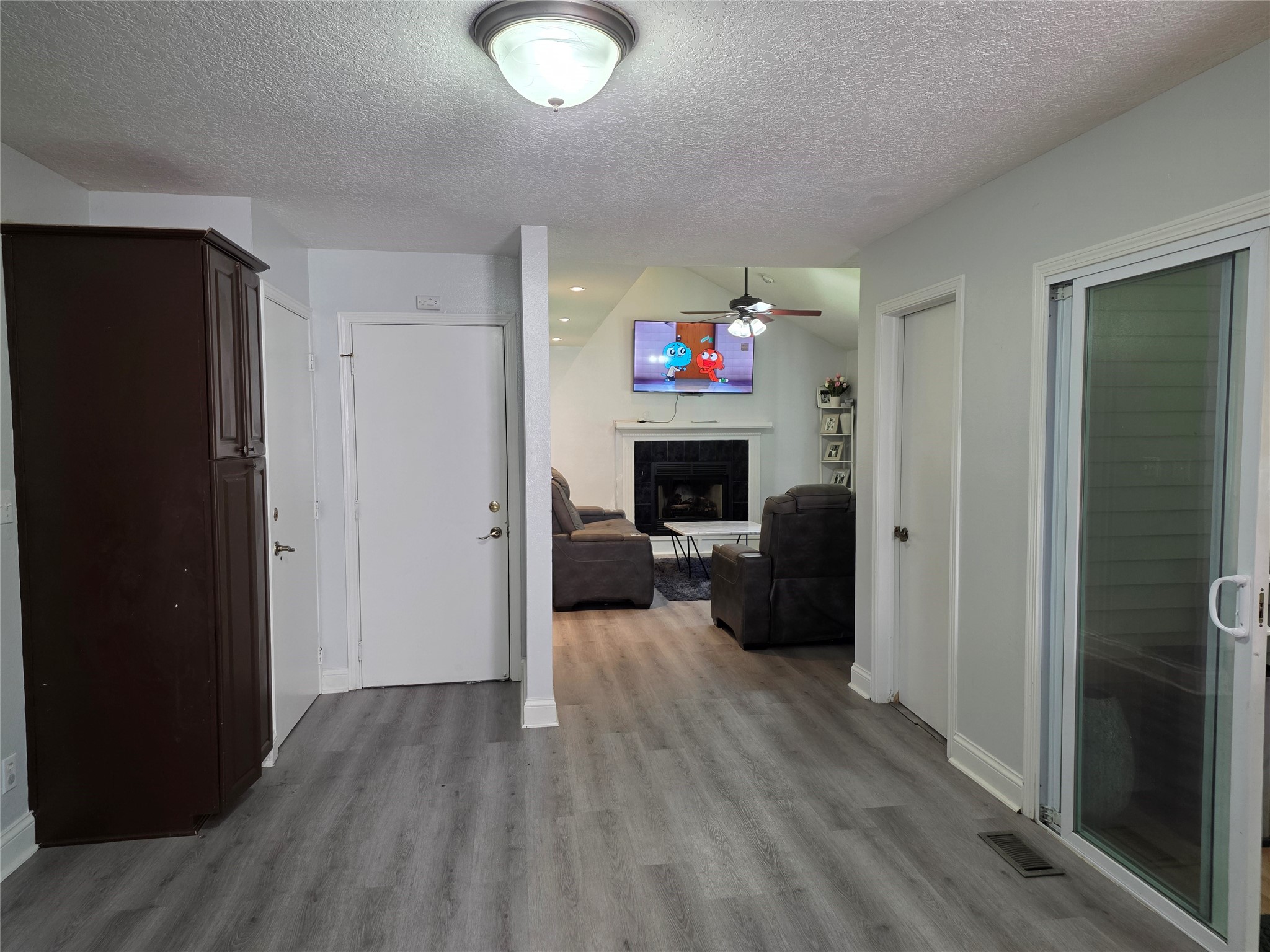 4908 69th Street Property Photo 12