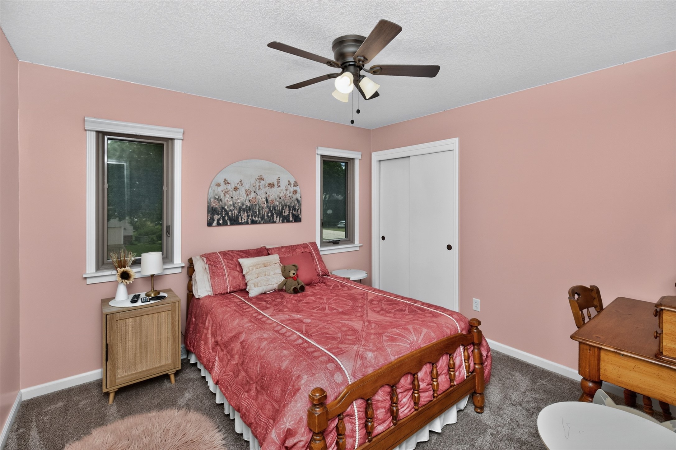700 46th Place Property Photo 21
