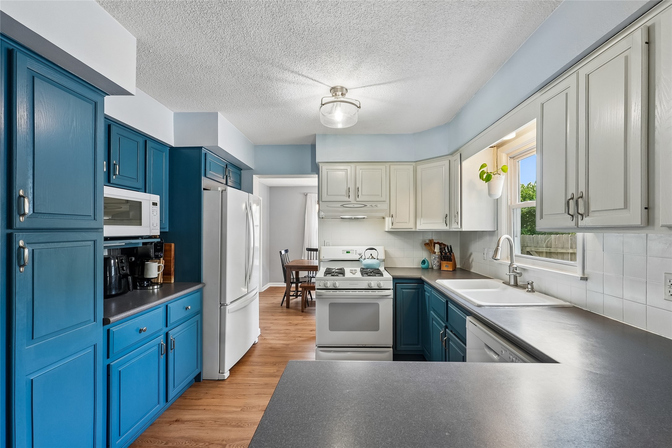 4100 83rd Street Property Photo 13