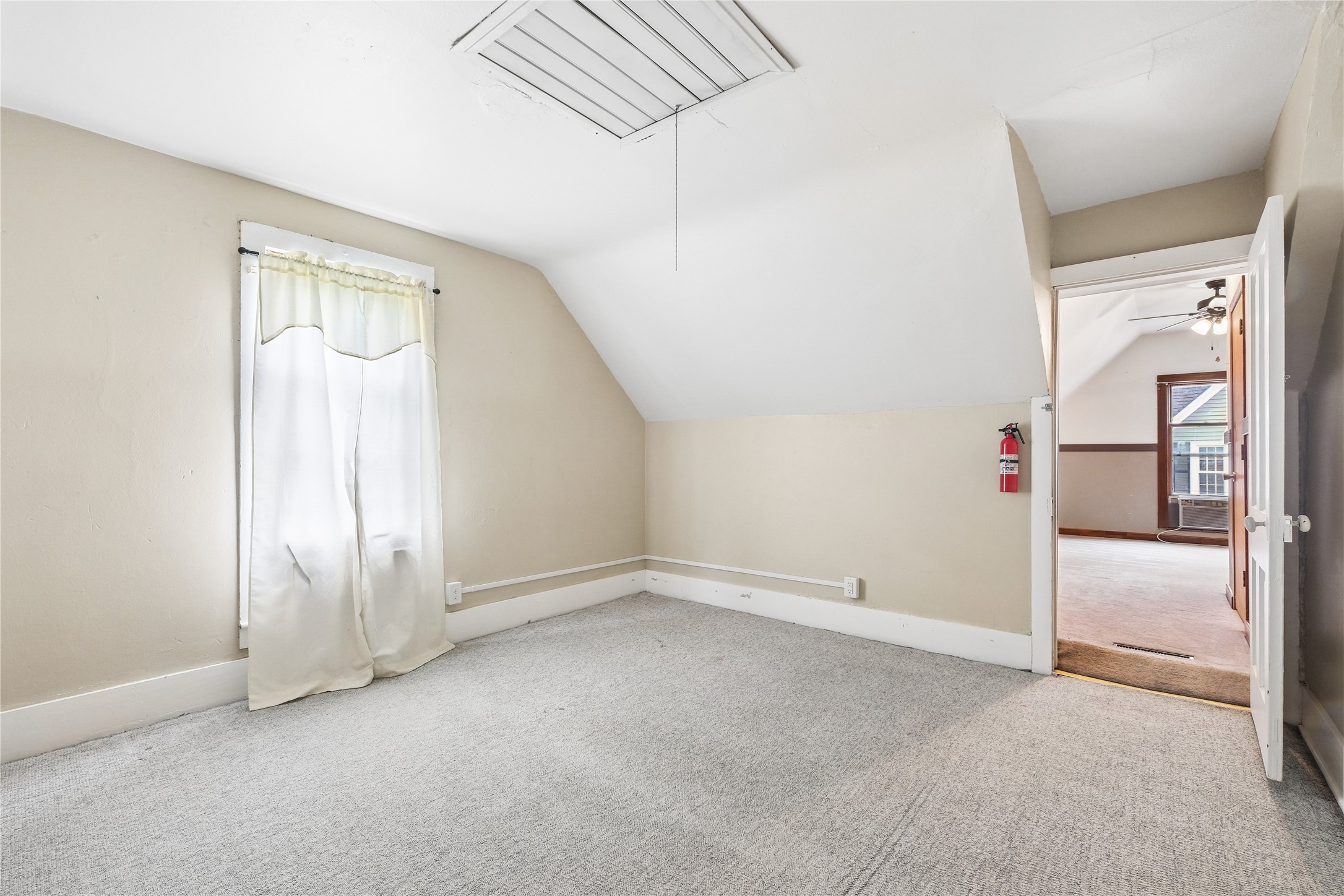 405 S Pine Street Property Photo 19