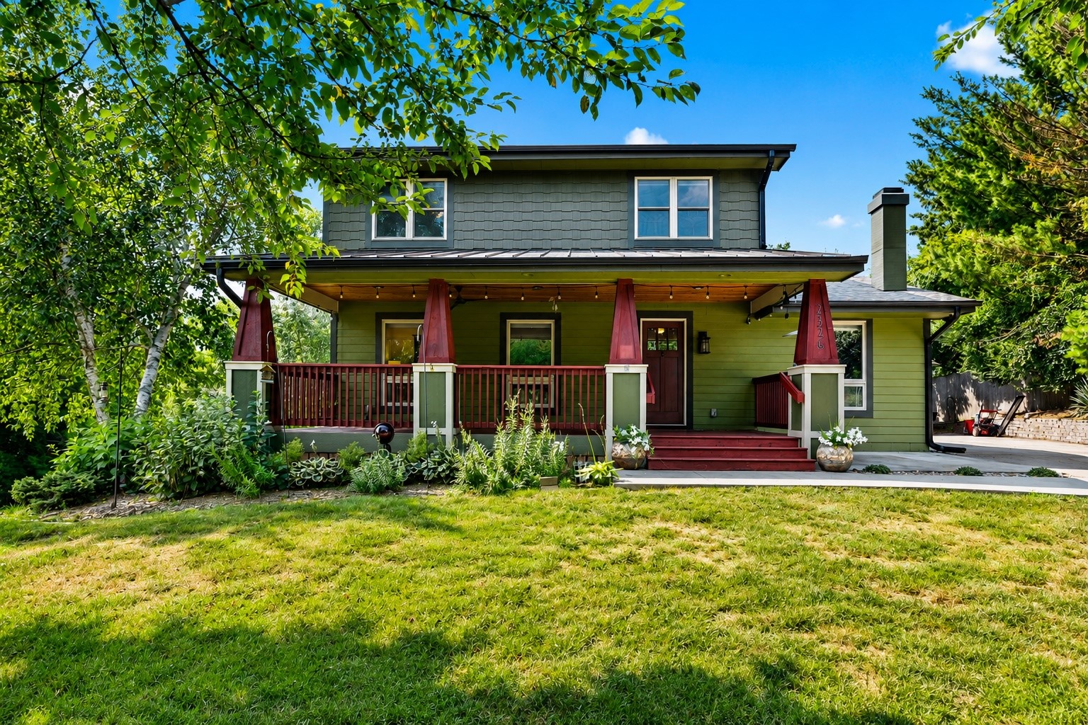 2326 Virginia Avenue Property Photo 1