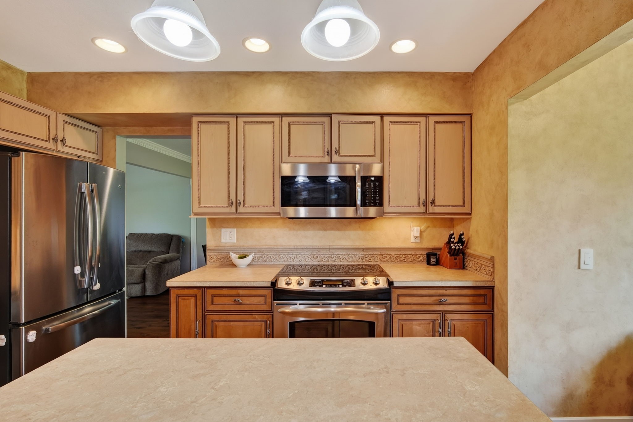 717 41st Street Property Photo 12