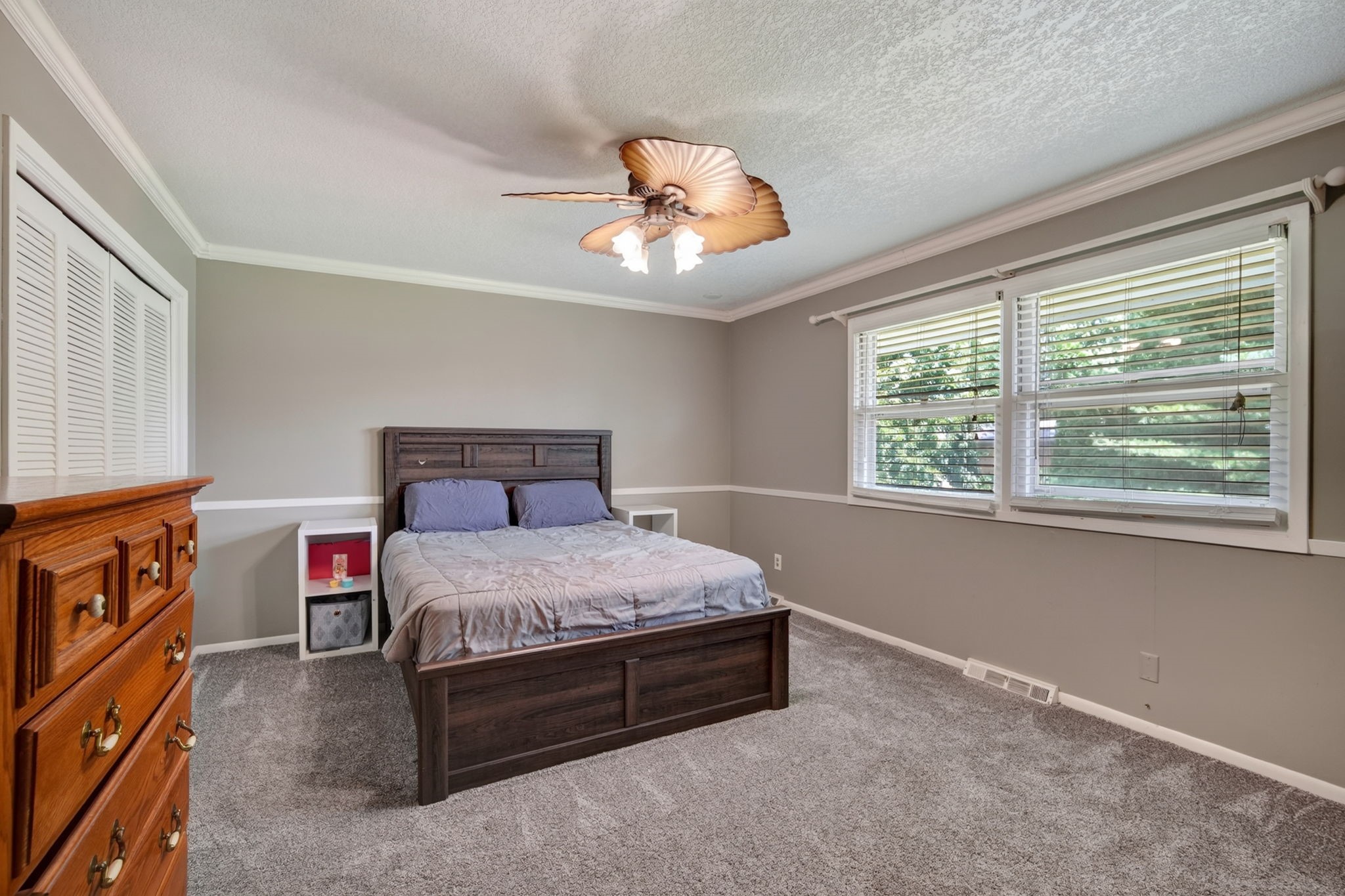 717 41st Street Property Photo 23