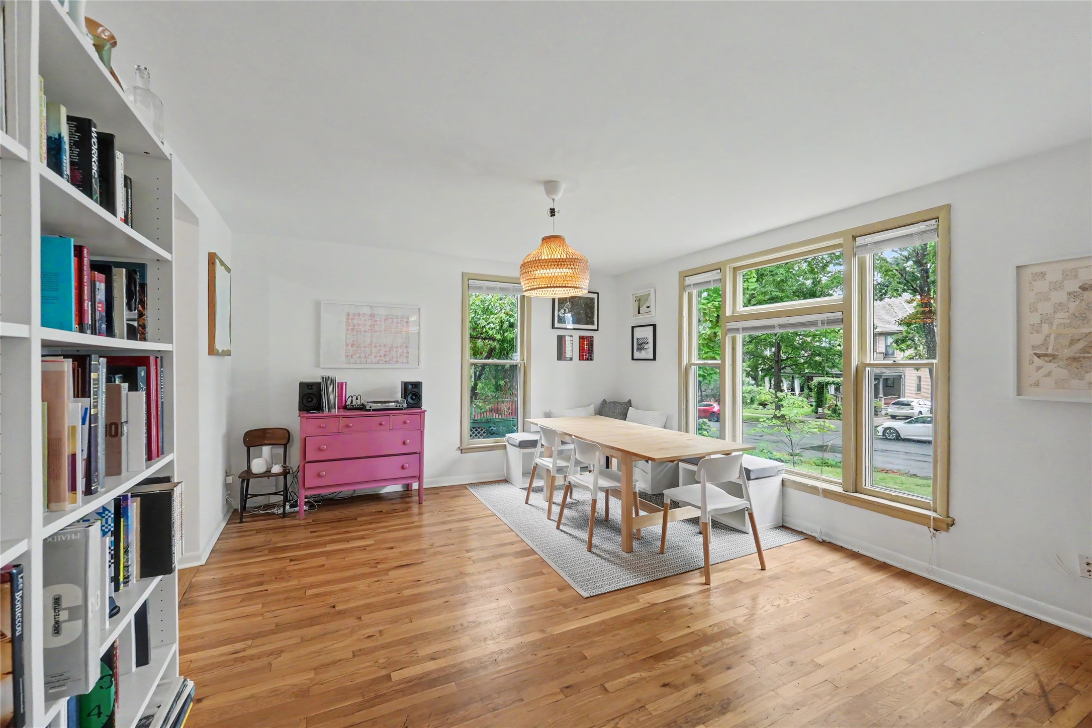 663 19th Street Property Photo 2
