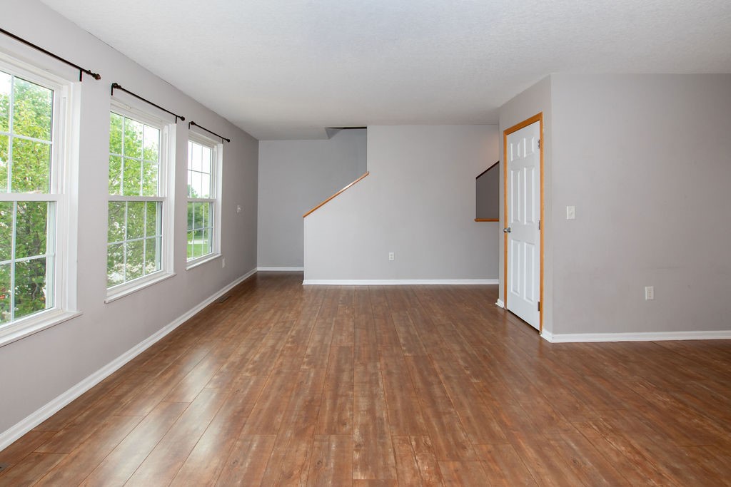 1062 10th Avenue Nw Property Photo 4