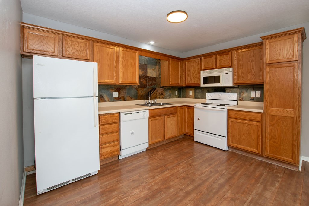 1062 10th Avenue Nw Property Photo 8
