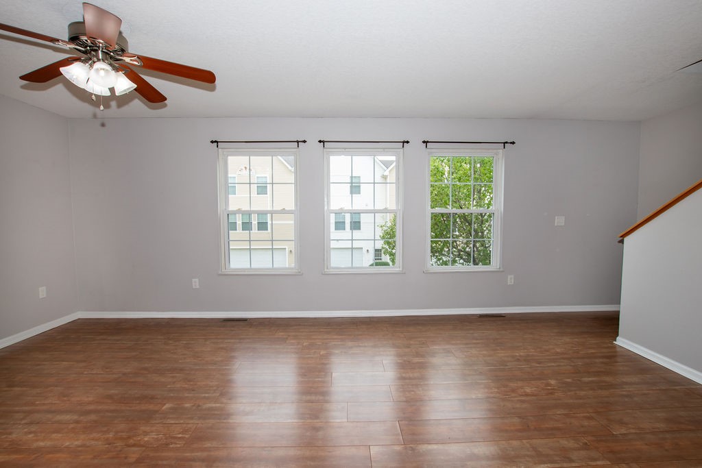 1062 10th Avenue Nw Property Photo 9